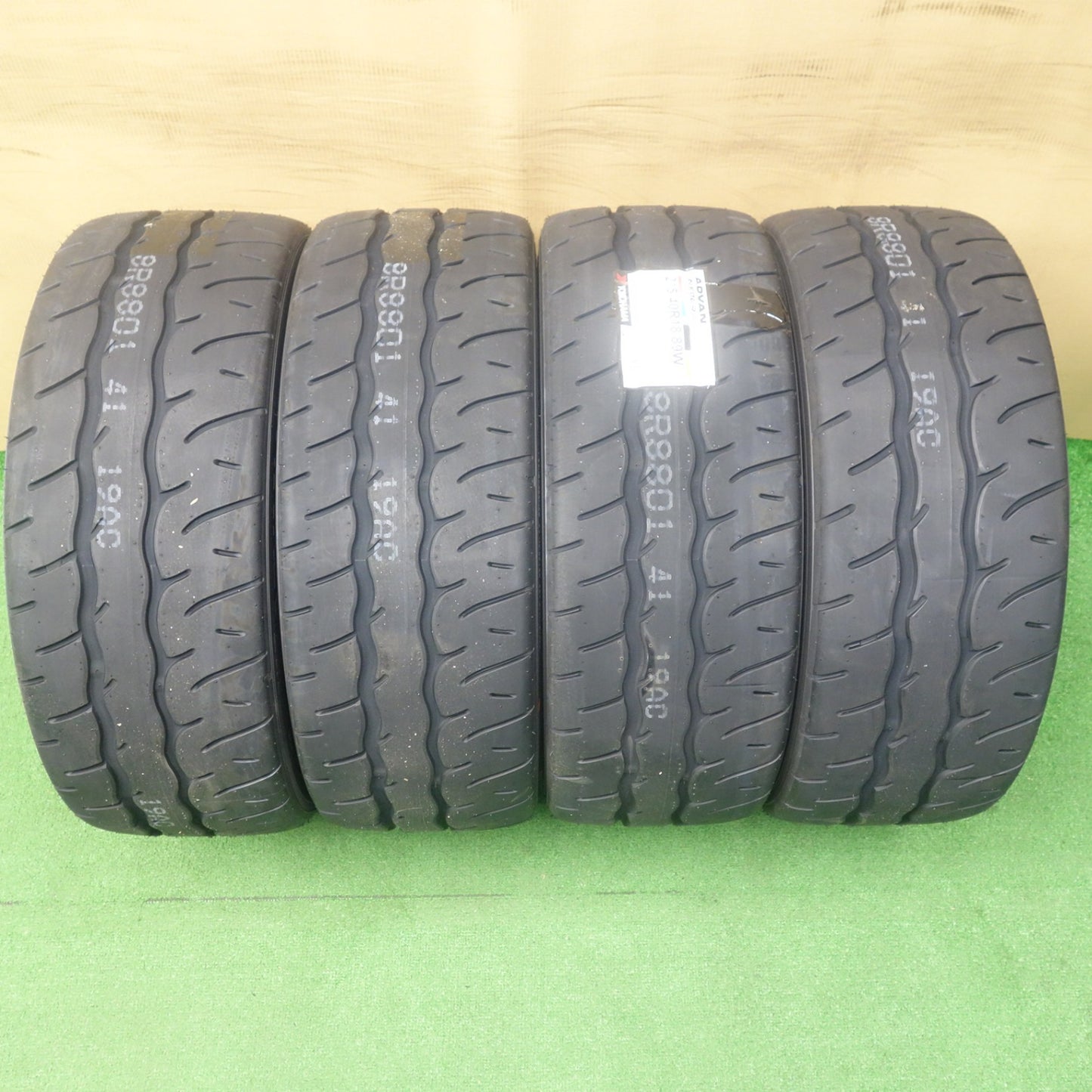 未使用！24年★86 BRZ 等 RAYS 57NR gram LIGHTS 215/40R18 ヨコハマ アドバン NEOVA AD09 レイズ グラムライツ 18インチ PCD100/5H★6052804KTノ