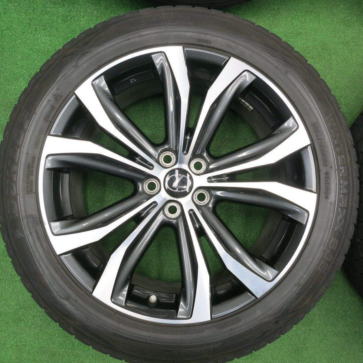 センサー付き！キレイ★レクサス RX バージョンL 純正 235/55R20 スタッドレス ダンロップ ウインターマックス SJ8 20インチ PCD114.3/5H★4112303TNス