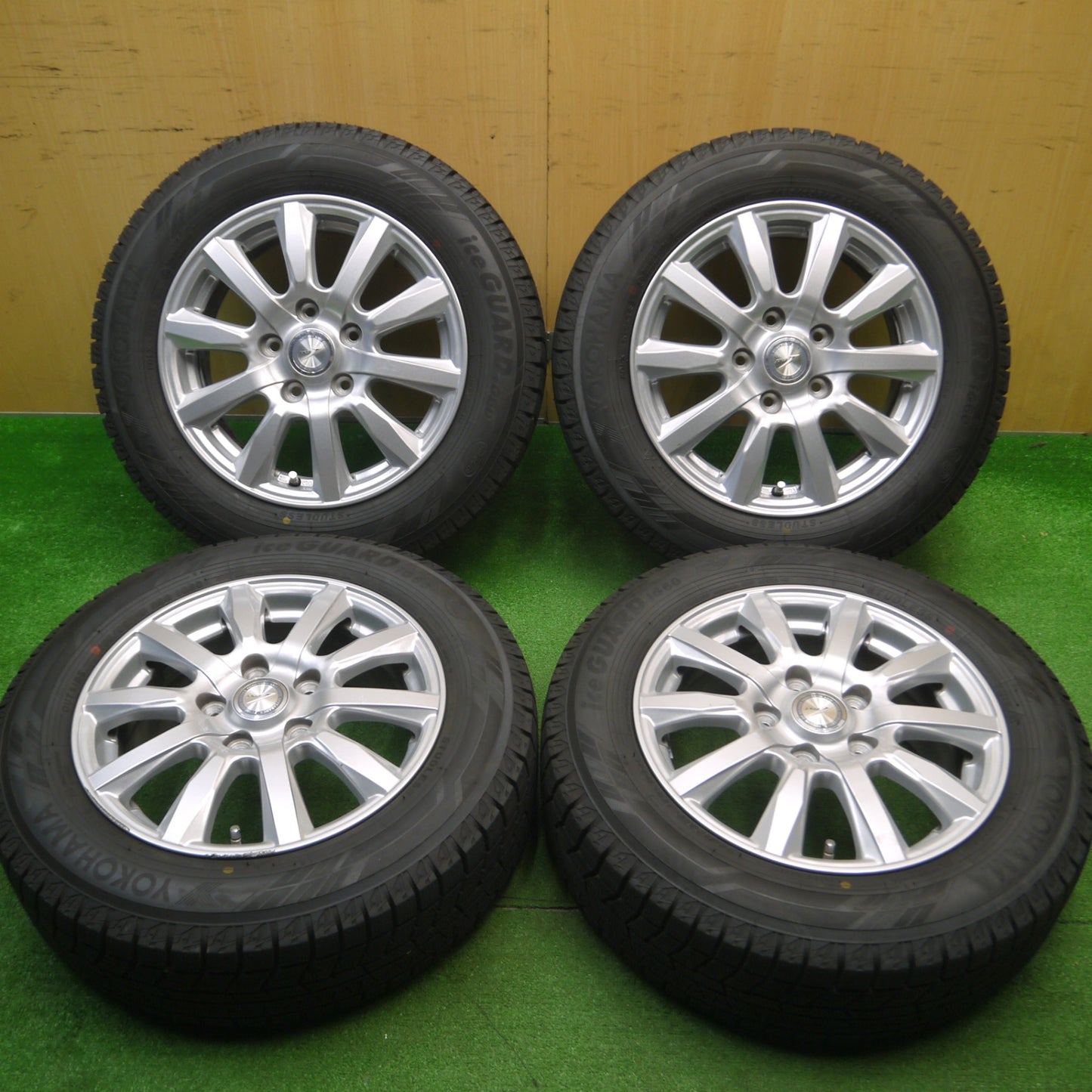 [送料無料] バリ溝！23年！キレイ！ほぼ10分★スタッドレス 185/65R15 ヨコハマ アイスガード iG60 JOKER ジョーカー 15インチ PCD114.3/5H★4120405Hス