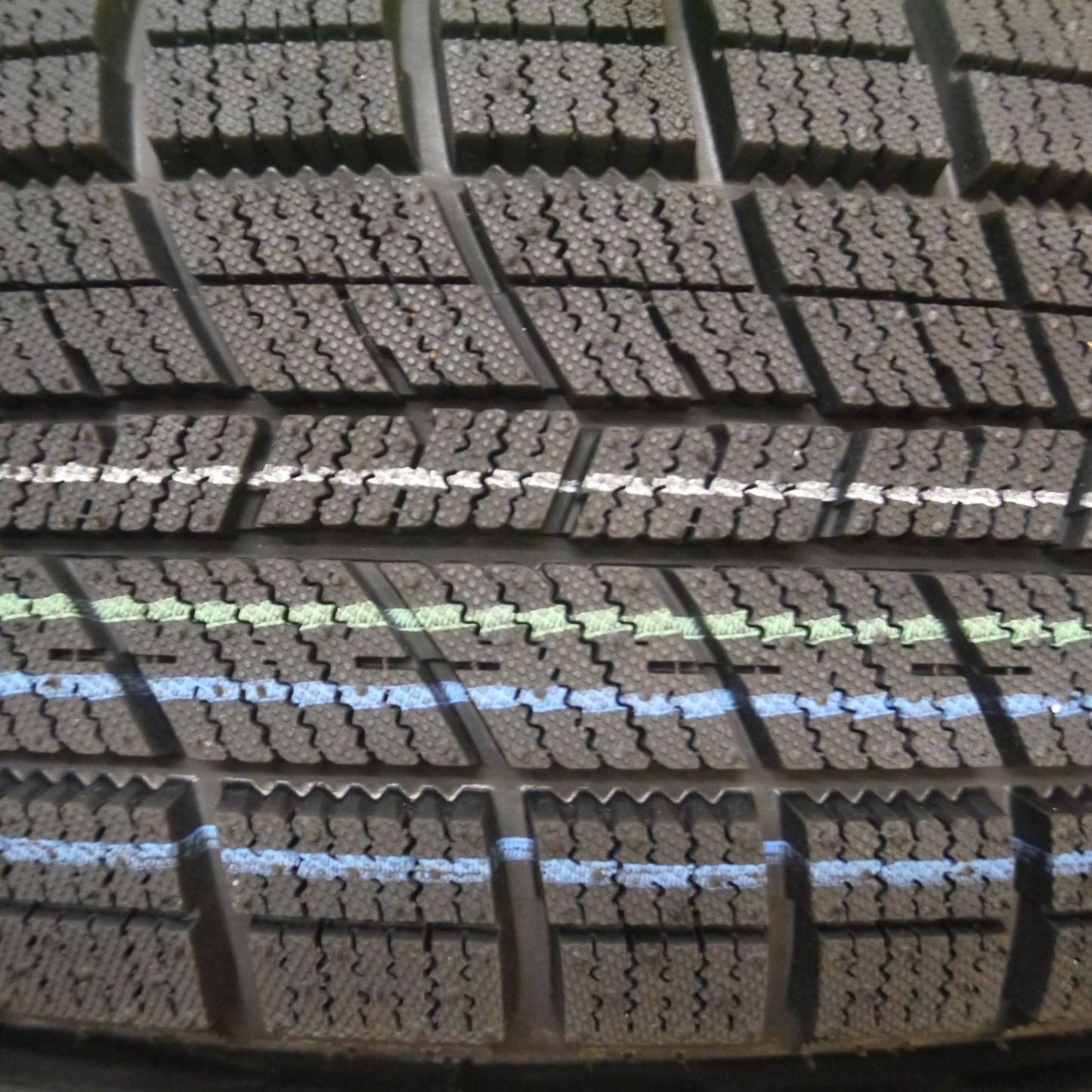 [送料無料] タイヤのみ未使用！23年！キレイ★スタッドレス 165/60R15 ナンカン アイスアクティバ AW-1 JOKER ジョーカー 15インチ 軽自動車 ハスラー デリカミニ 等 PCD100/4H★5010701Hス