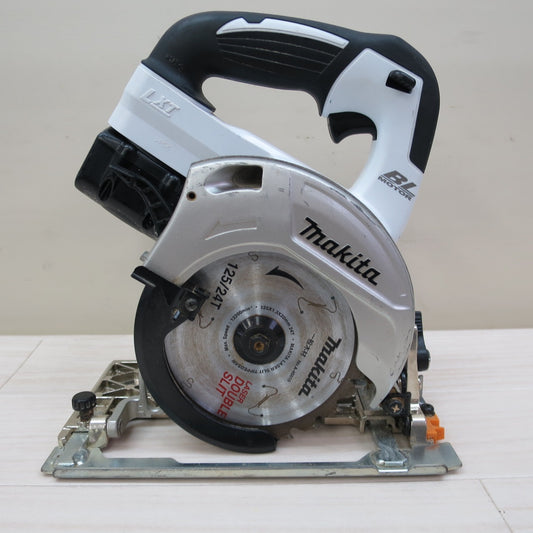 [送料無料] ☆マキタ 125mm 充電式 マルノコ HS470D 電動 工具 切断機 makita 14.4V 木工用 丸のこ 丸ノコ 丸鋸☆