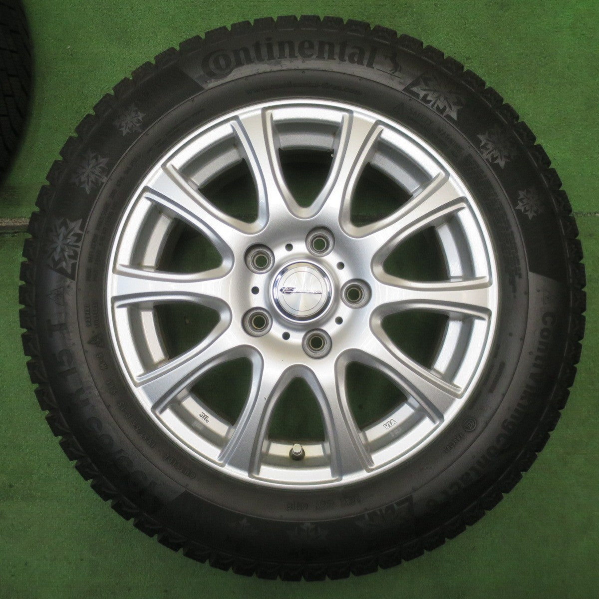 バリ溝！キレイ！9分◎スタッドレス 195/65R15 コンチネンタル コンチバイキング コンタクト6 LAUFBAHN ラウフバーン 15インチ PCD114.3/5H◎6072003NJス