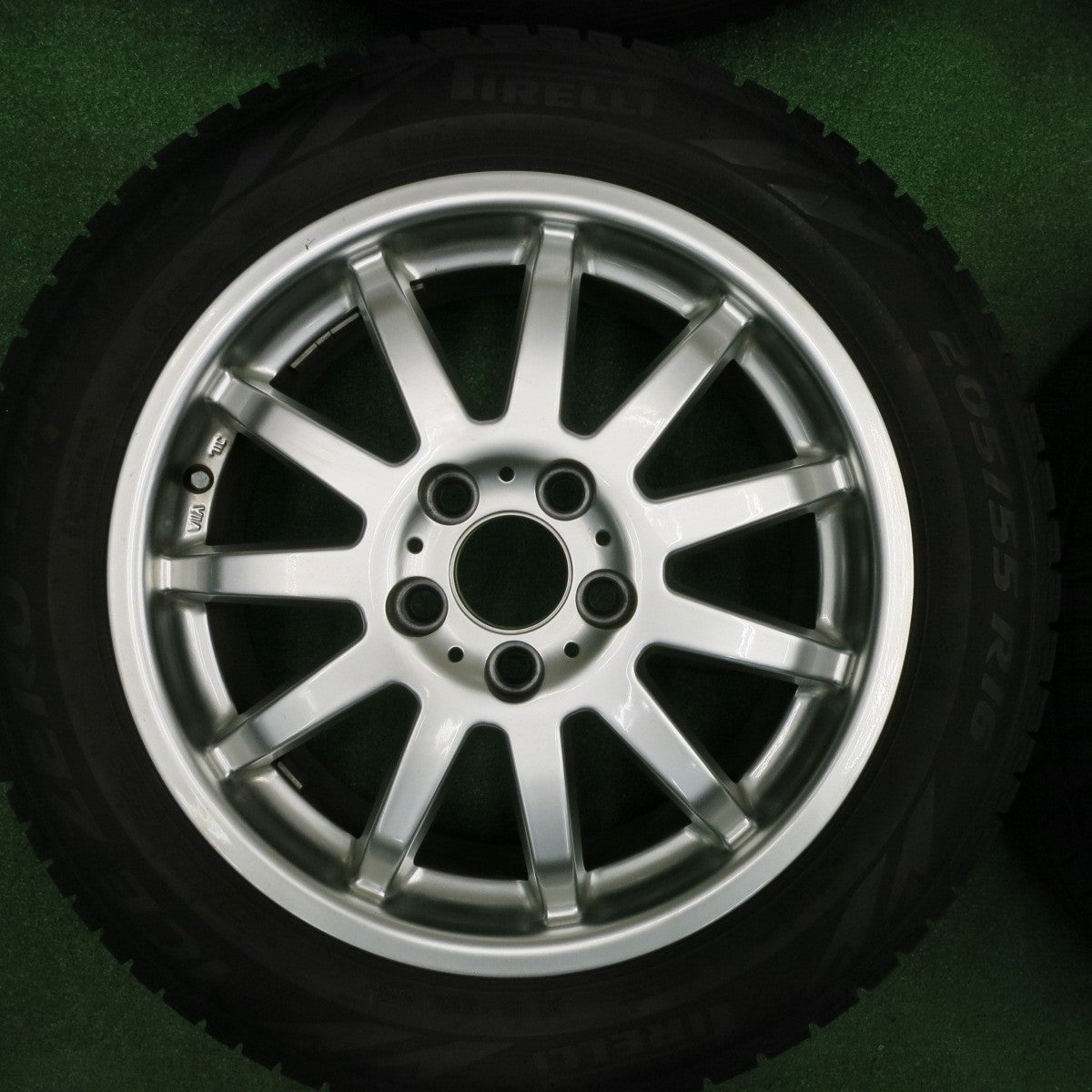 バリ溝！22年！8.5分★ボルボ 等 205/55R16 スタッドレス ピレリ ゼロ アシンメトリコ C-WORKS MS-1 16インチ PCD108/5H★4120613TNス