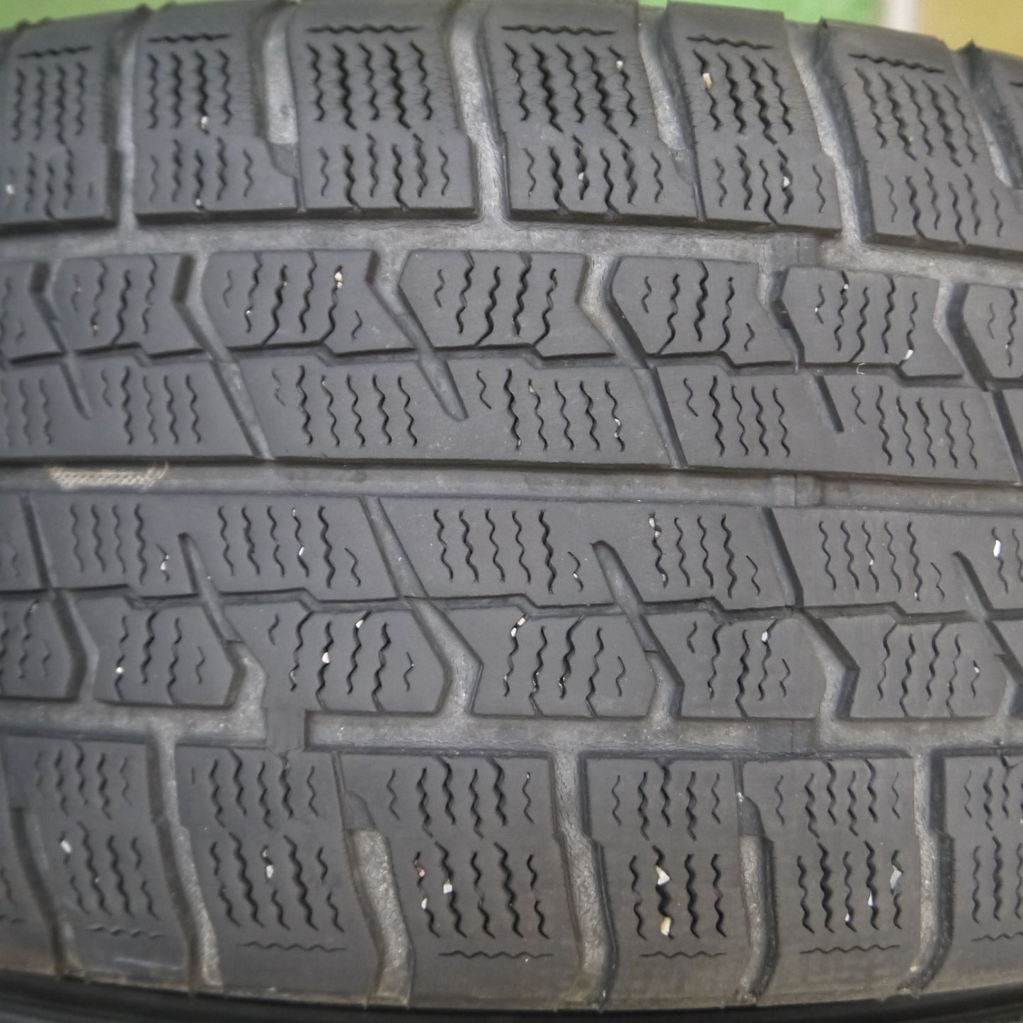 *送料無料* キレイ★ボルボ等 SPORT TECHNIC 205/55R16 スタッドレス グッドイヤー アイスナビ ZEA2 スポーツテクニック PCD108/5H★4052209Hス