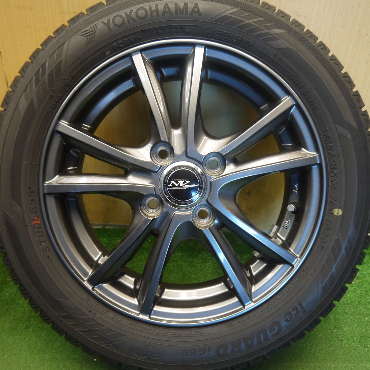 バリ溝！23年！9.5分◎スタッドレス 155/65R14 ヨコハマ アイスガード iG60 NIRVANA NV ニルバーナ ニルヴァーナ 14インチ PCD100/4H◎6100603Hス