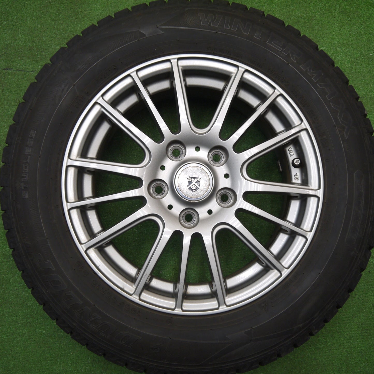 バリ溝！21年！キレイ！8.5分★スタッドレス 195/65R15 ダンロップ ウインターマックス WM02 GMach 15インチ PCD114.3/5H★5120305Hス