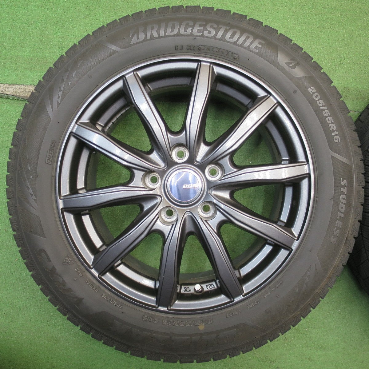 キレイ◎スタッドレス 205/55R16 ブリヂストン ブリッザック VRX3 D.O.S. DOS 16インチ PCD114.3/5H◎6060901NJス