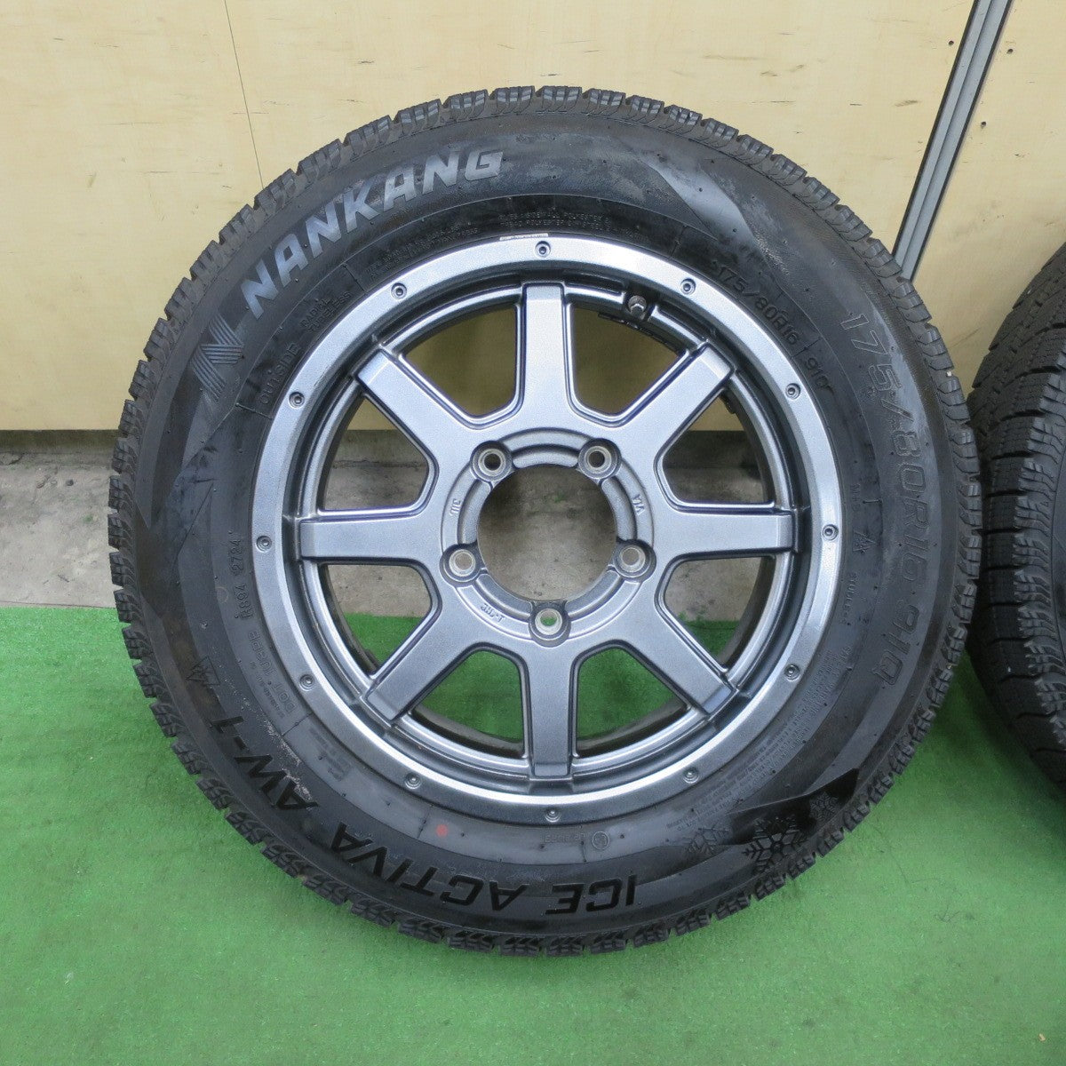 バリ溝！24年！キレイ！9.5分以上★スタッドレス 175/80R16 ナンカン アイスアクティバ AW-1 社外 アルミ ホイール 16インチ PCD139.7/5H★6042802TTス
