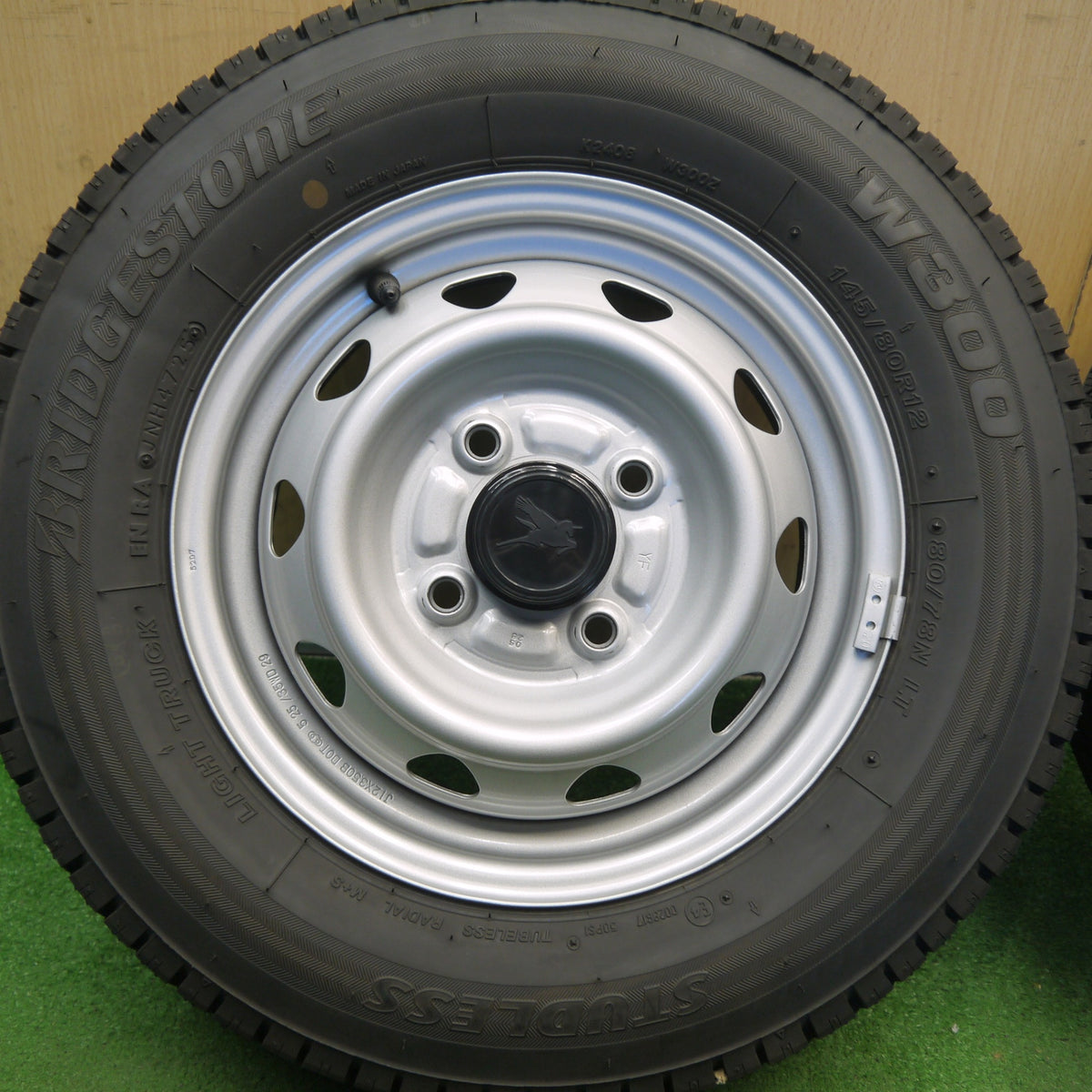 バリ溝！25年！キレイ！9分◎スタッドレス 145/80R12 80/78N ブリヂストン W300 スチール ホイール 12インチ PCD100/4H◎6090203Hス