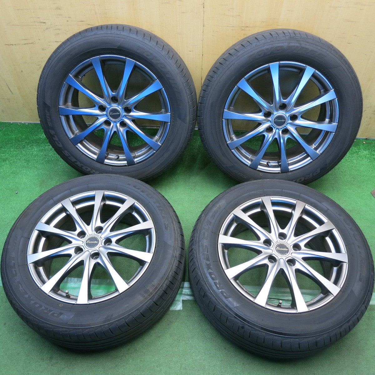 バリ溝！24年！キレイ！9.5分◎215/60R17 トーヨー プロクセス CL1 SUV Exceeder エクシーダー 17インチ PCD114.3/5H◎6092402HAノ