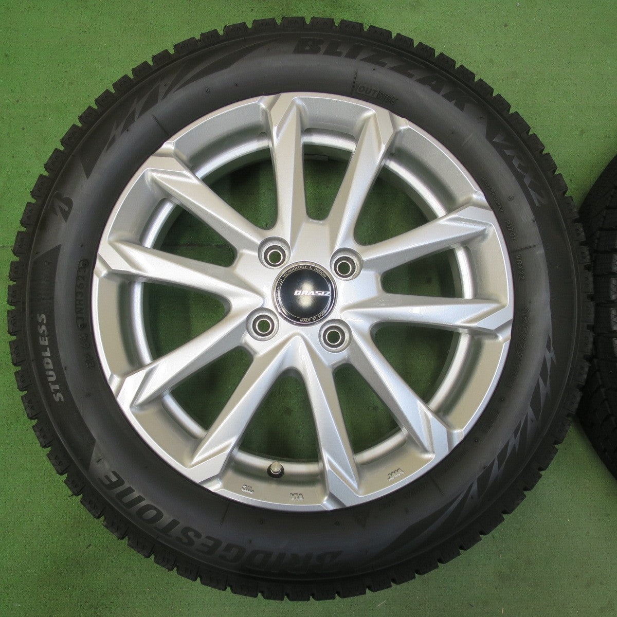 キレイ！23年★スタッドレス 165/65R15 ブリヂストン ブリザック VRX2 QRASIZ KOSEI クレイシズ コーセイ 15インチ タフト ハスラー 等 PCD100/4H★5100601イス
