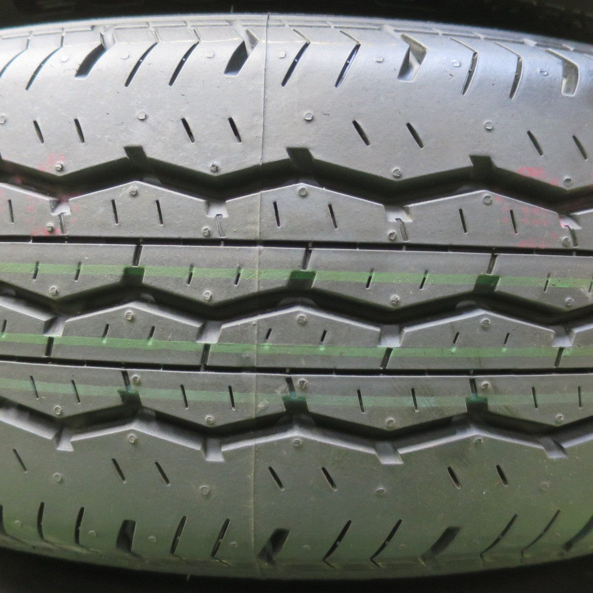新車外し！23年◎トヨタ ハイエース 純正 スチール 195/80R15 107/105N ブリヂストン エコピア RD613 15インチ PCD139.7/6H◎6062601イノ