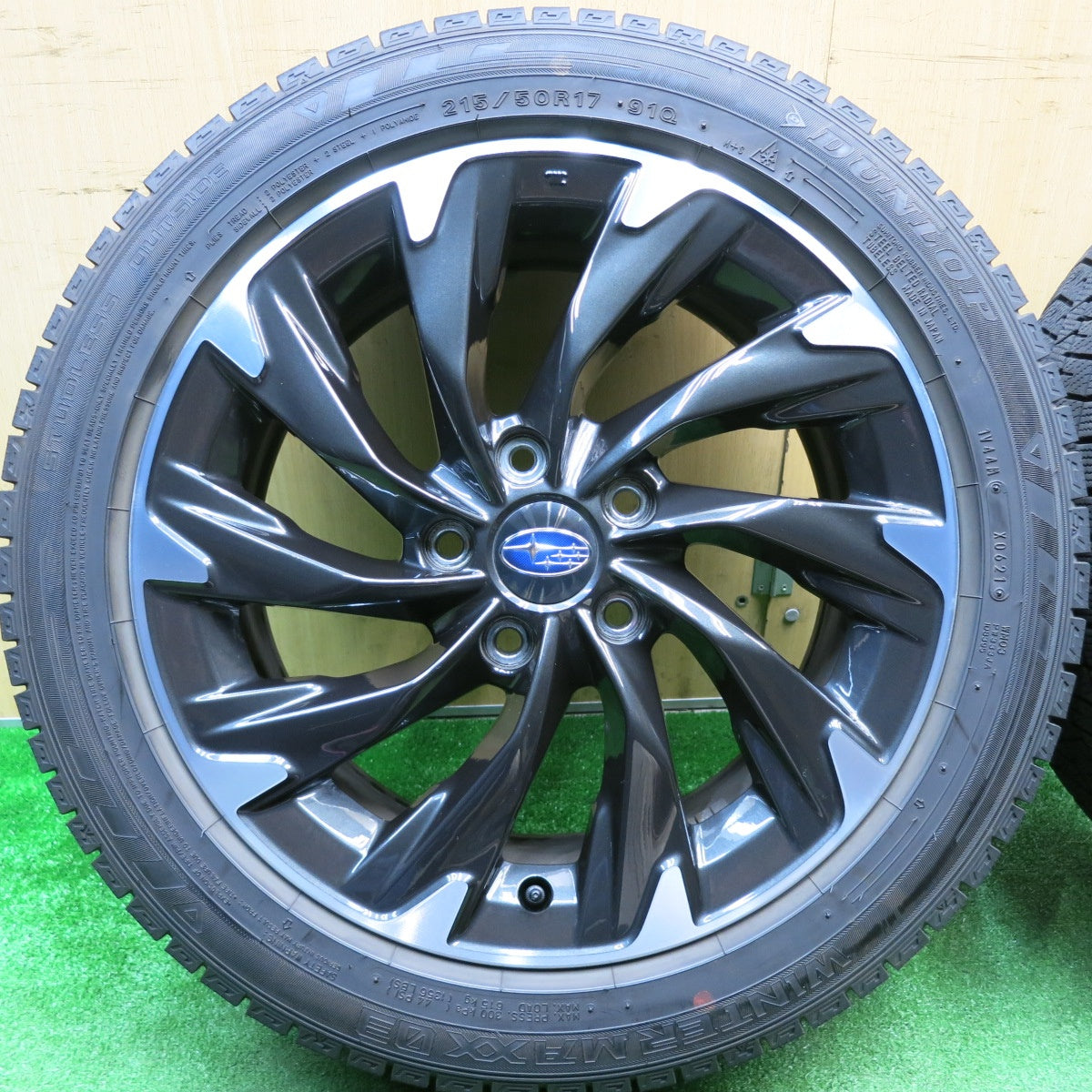 バリ溝！21年！キレイ！9.5分★スバル レヴォーグ 純正 215/50R17 スタッドレス ダンロップ ウインターマックス 03 17インチ PCD114.3/5H★5121110HAス