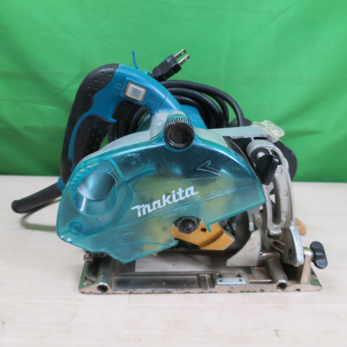 [送料無料] ☆マキタ 小型 ミゾキリ 3005BA 電動 工具 切断機 溝切り makita 100V 木材 加工 丸のこ 丸ノコ マルノコ☆