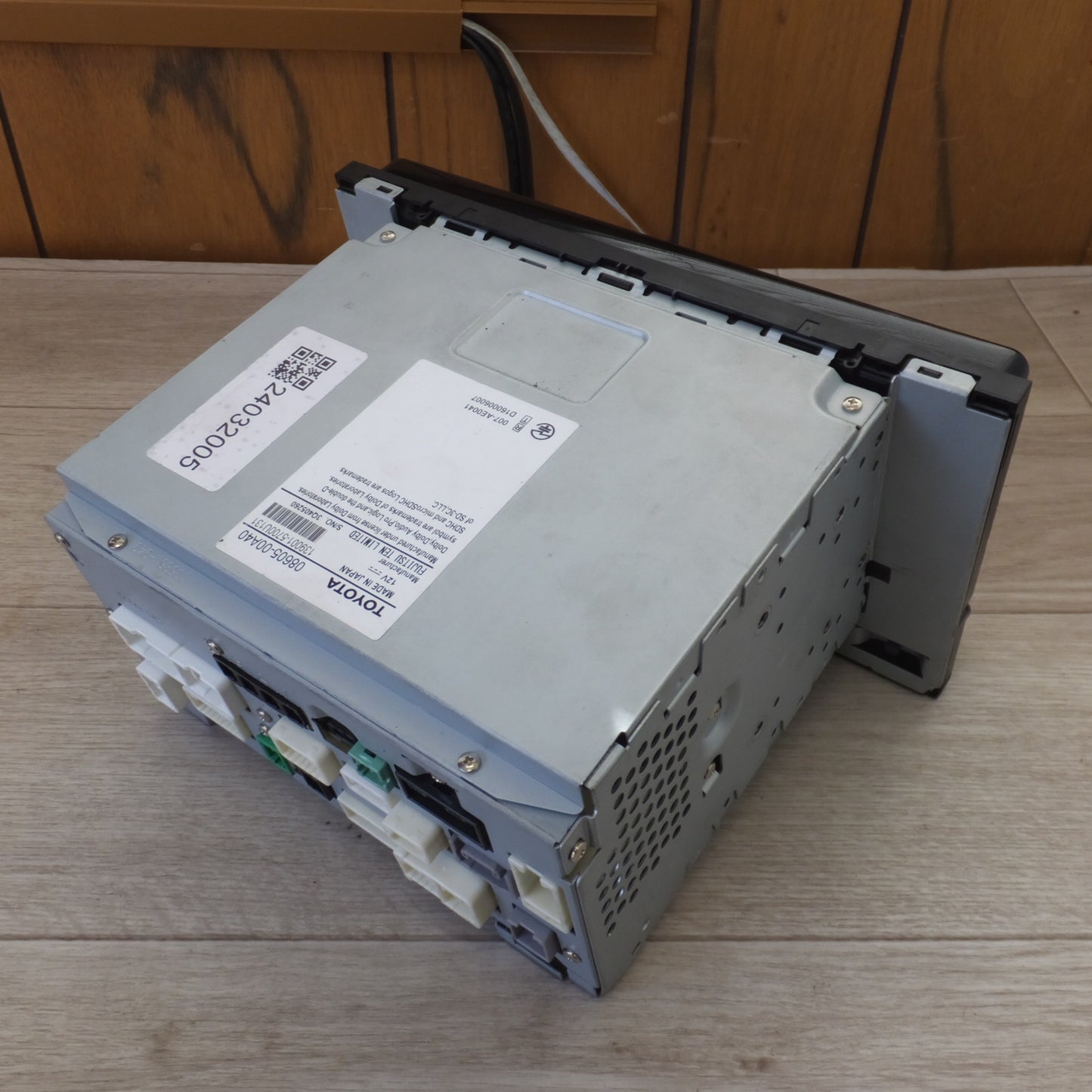 [送料無料] ジャンク★富士通テン製 トヨタ TOYOTA 純正 SDナビゲーション 08605-00A40 NSZT-Y66T★