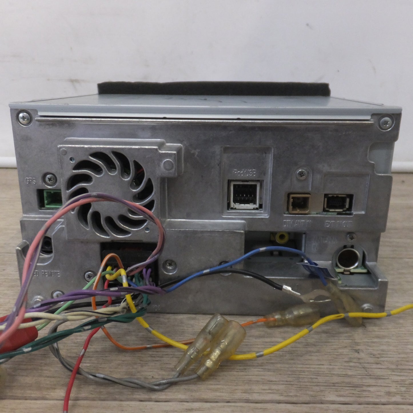 [送料無料] 現状品★カロッツェリア carrozzeria AV一体型メモリーナビゲーション 楽ナビLite AVIC-MRZ05★