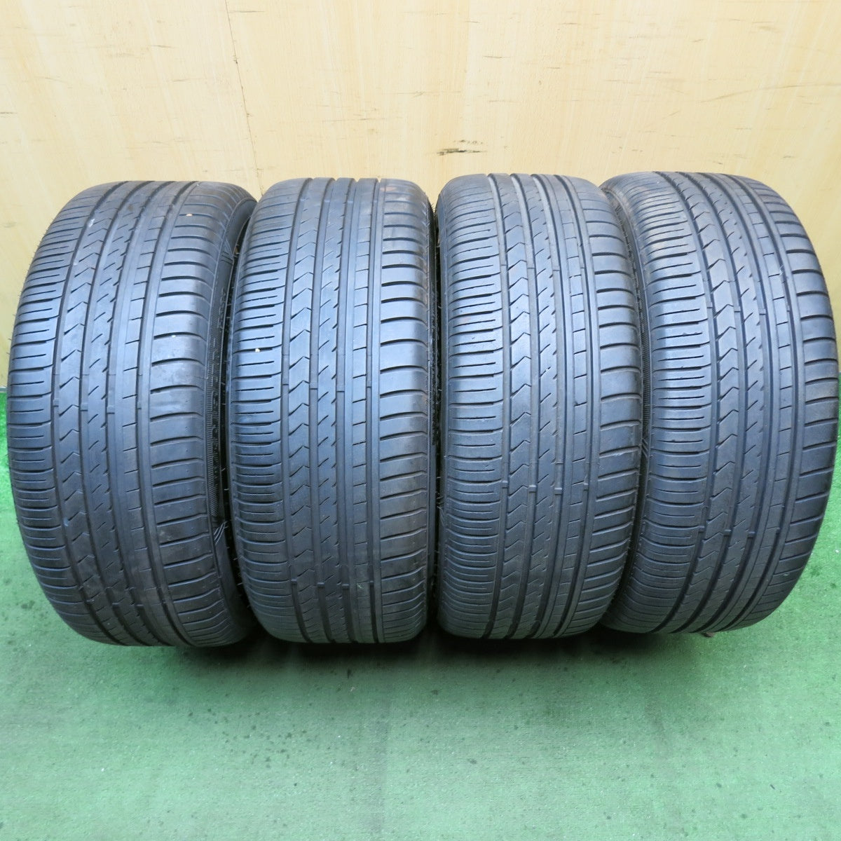 バリ溝！9分★ベンツ W205 Cクラス 純正 AMG 225/45R18 ウィンラン R330 18インチ PCD112/5H★5080703HAノ