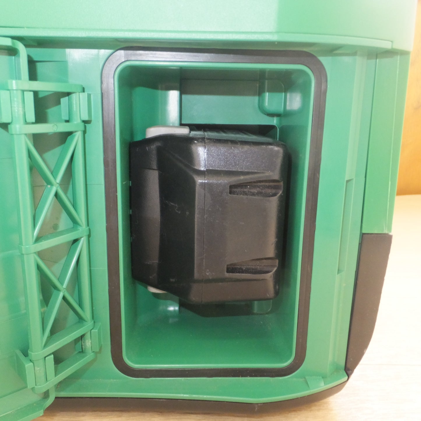 [送料無料] キレイ★ハイコーキ HiKOKI コードレス高圧洗浄機 AW18DBL　蓄電池 BSL1860　急速充電器 UC18YSL3　セット★