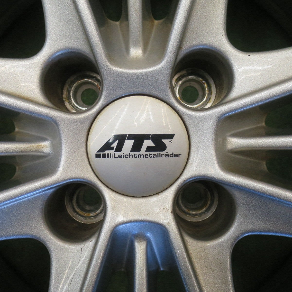 バリ溝！キレイ！8.5分★プジョー 等 ATS 225/50R17 スタッドレス ナンカン CORSAFA 17インチ PCD108/4H★6051010NJス