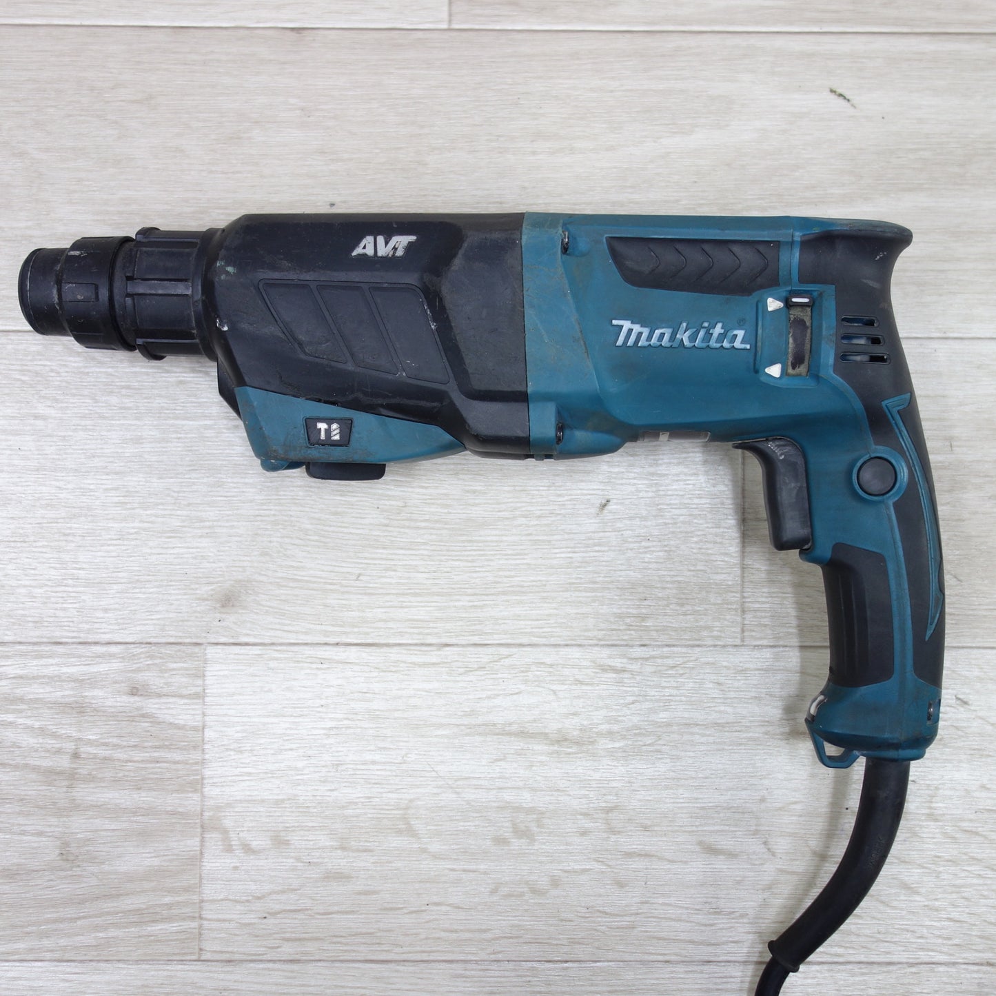 [送料無料] ◆マキタ 26mm ハンマ ドリル HR2631F ハンマードリル 穴あけ 電動 工具 コード式 DIY makita◆