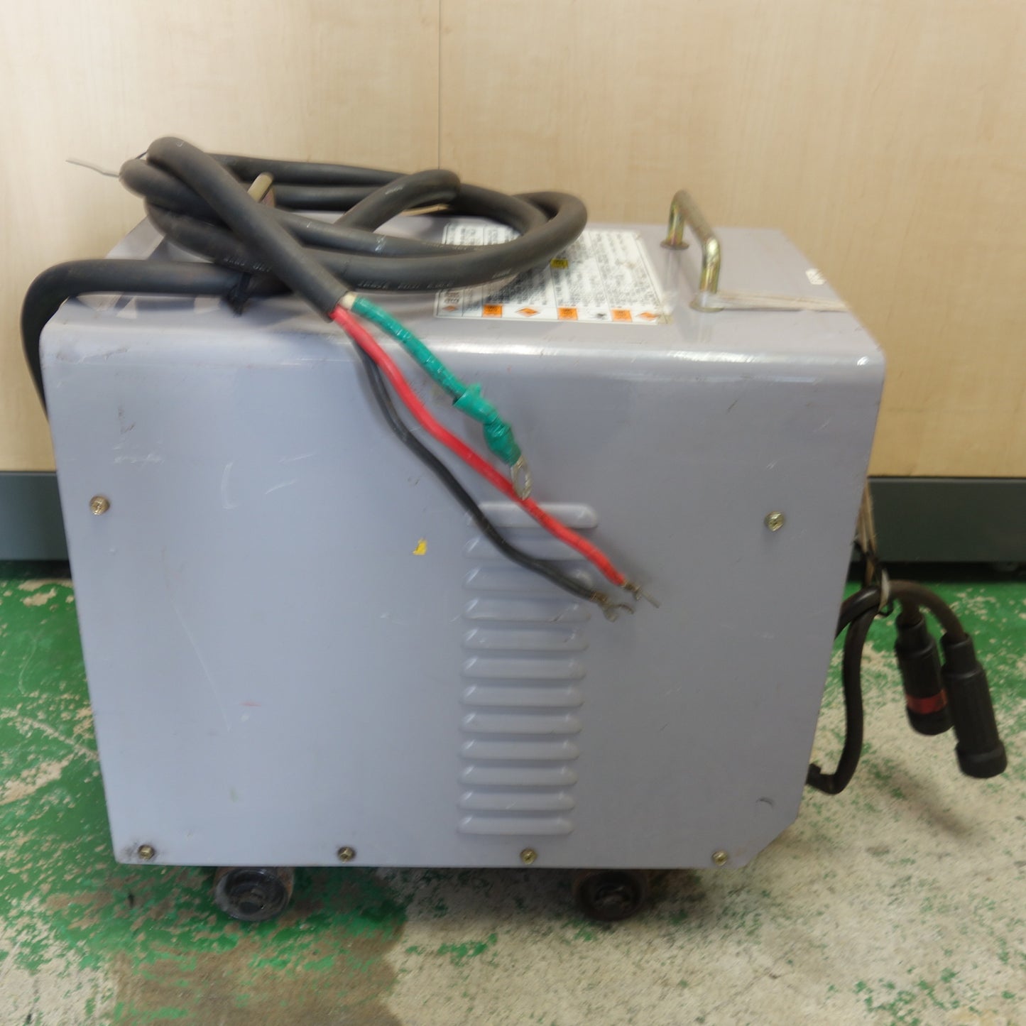 [送料無料] ☆ダイヘン 小形 交流 アーク 溶接機 200V BS250M-4 電撃防止装置内蔵 DAIHEN 現状品☆