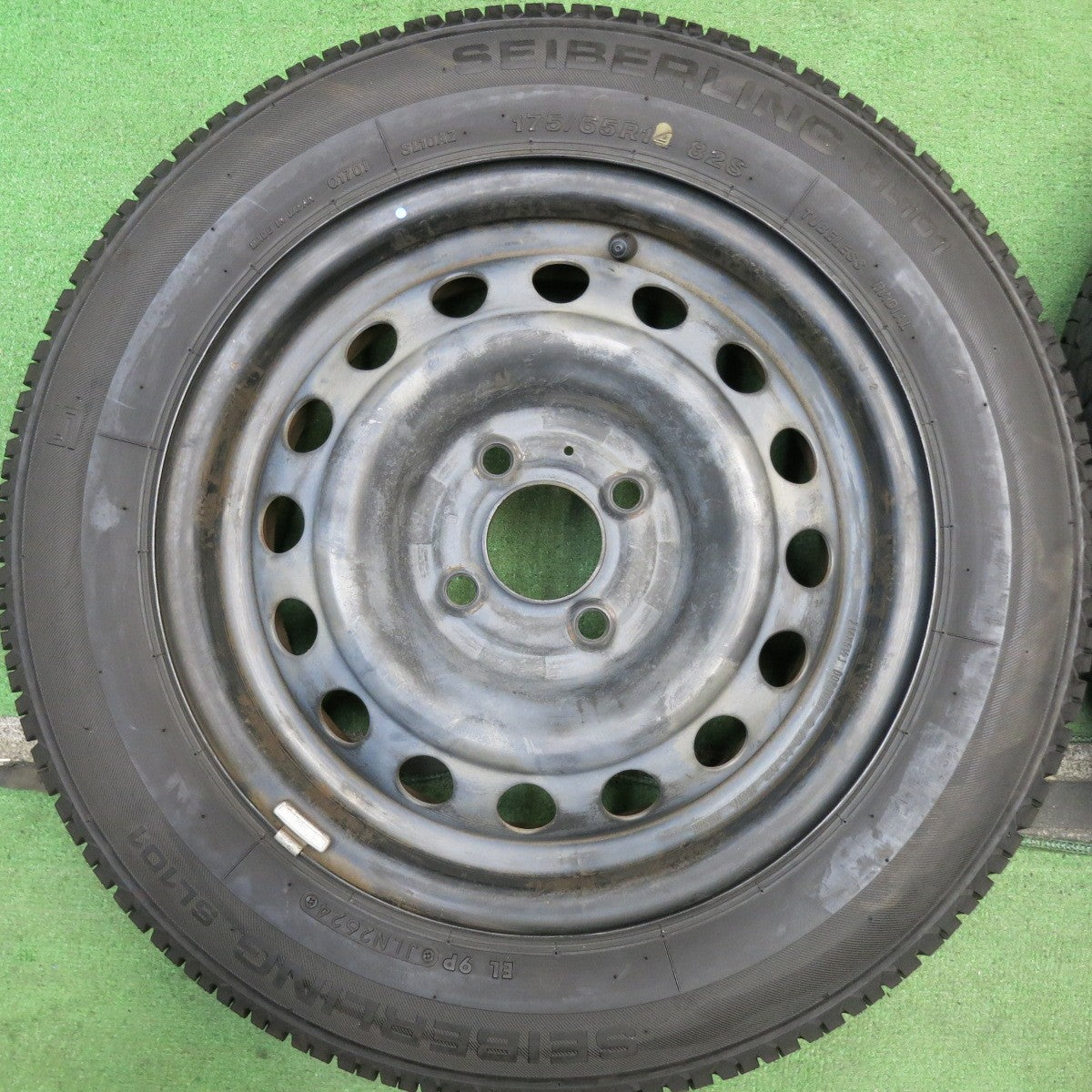 バリ溝！24年！8.5分◎日産 ノート キューブ 等 純正 スチール 175/65R14 セイバーリング SL101 14インチ PCD100/4H◎6080610HAノ
