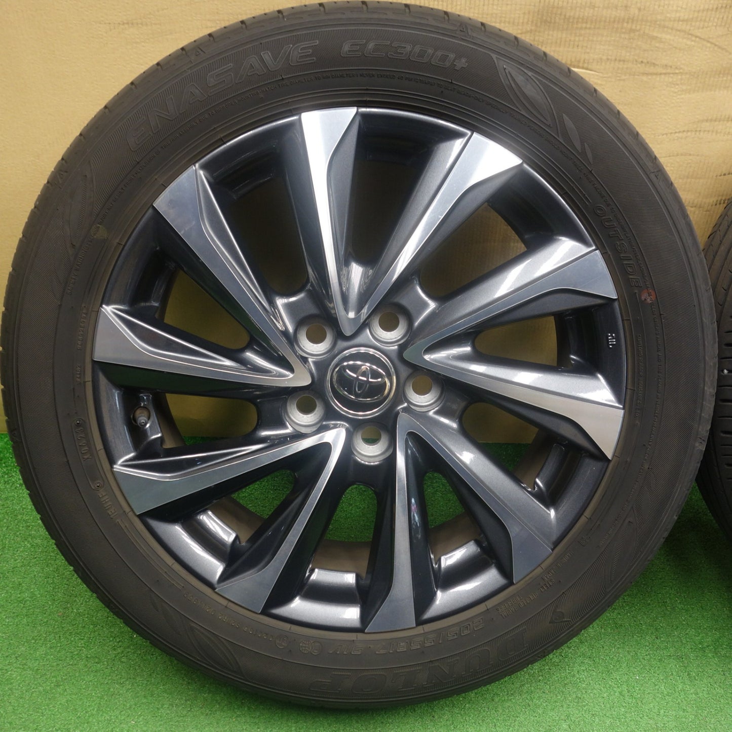 バリ溝！23年！キレイ！8.5分◎トヨタ 90系 ノア ヴォクシー S-Z 純正 205/55R17 ダンロップ エナセーブ EC300+ 17インチ PCD114.3/5H◎6062002KTノ