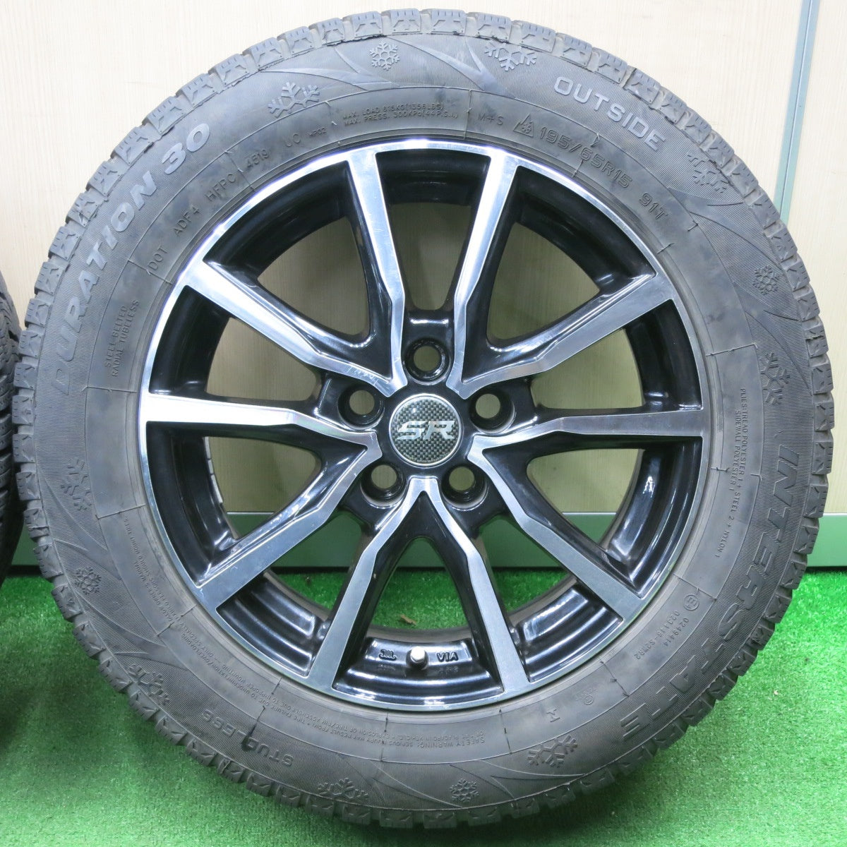 [送料無料] バリ溝！9分★プリウス 等 195/65R15 スタッドレス インターステート DURATION 30 STRANGER ストレンジャー 15インチ PCD100/5H★4121807NJス