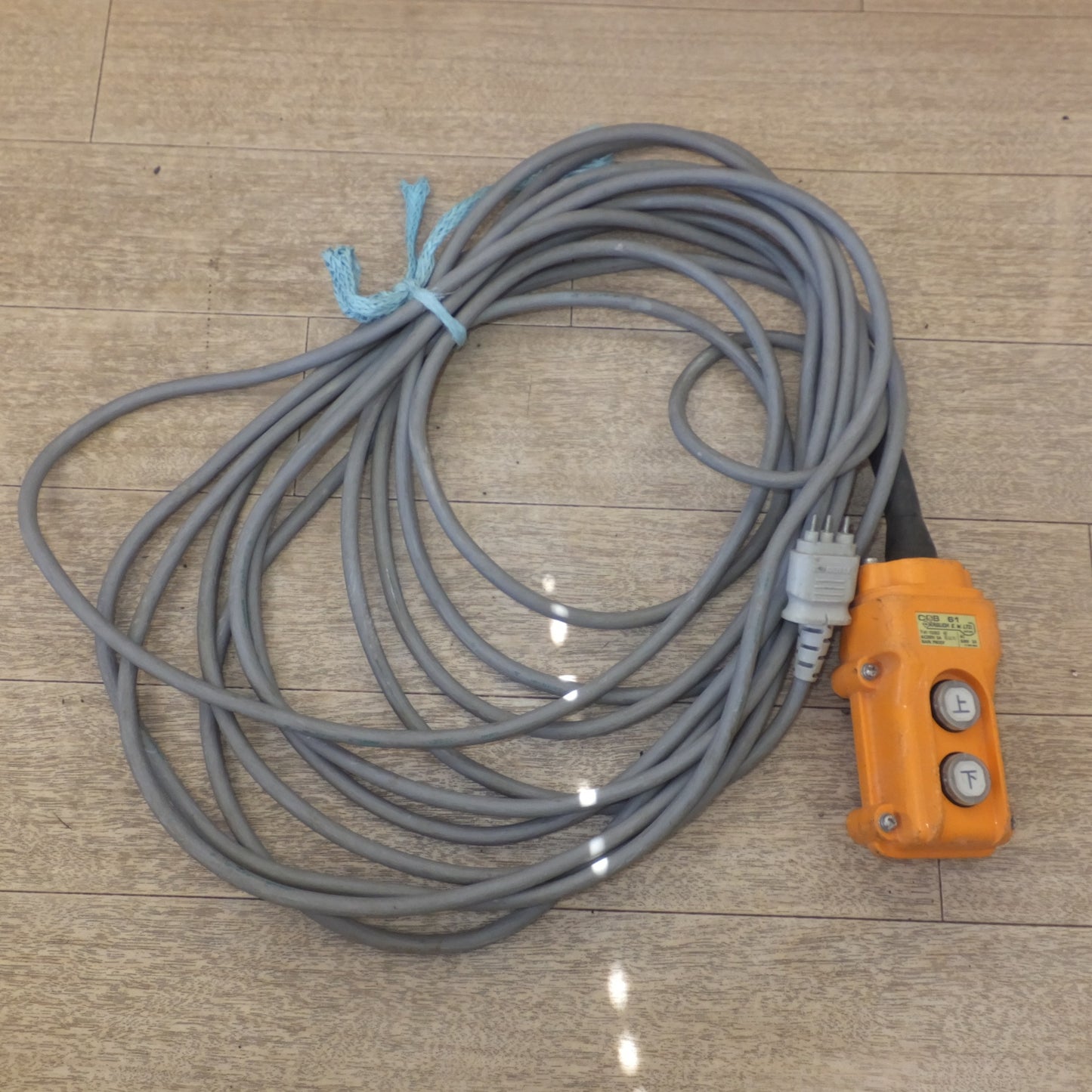 [送料無料] ★トーヨーコーケン TKK ベビーホイスト BH-400　吊り荷重 160kg 揚程 20M　AC100V 50/60Hz★