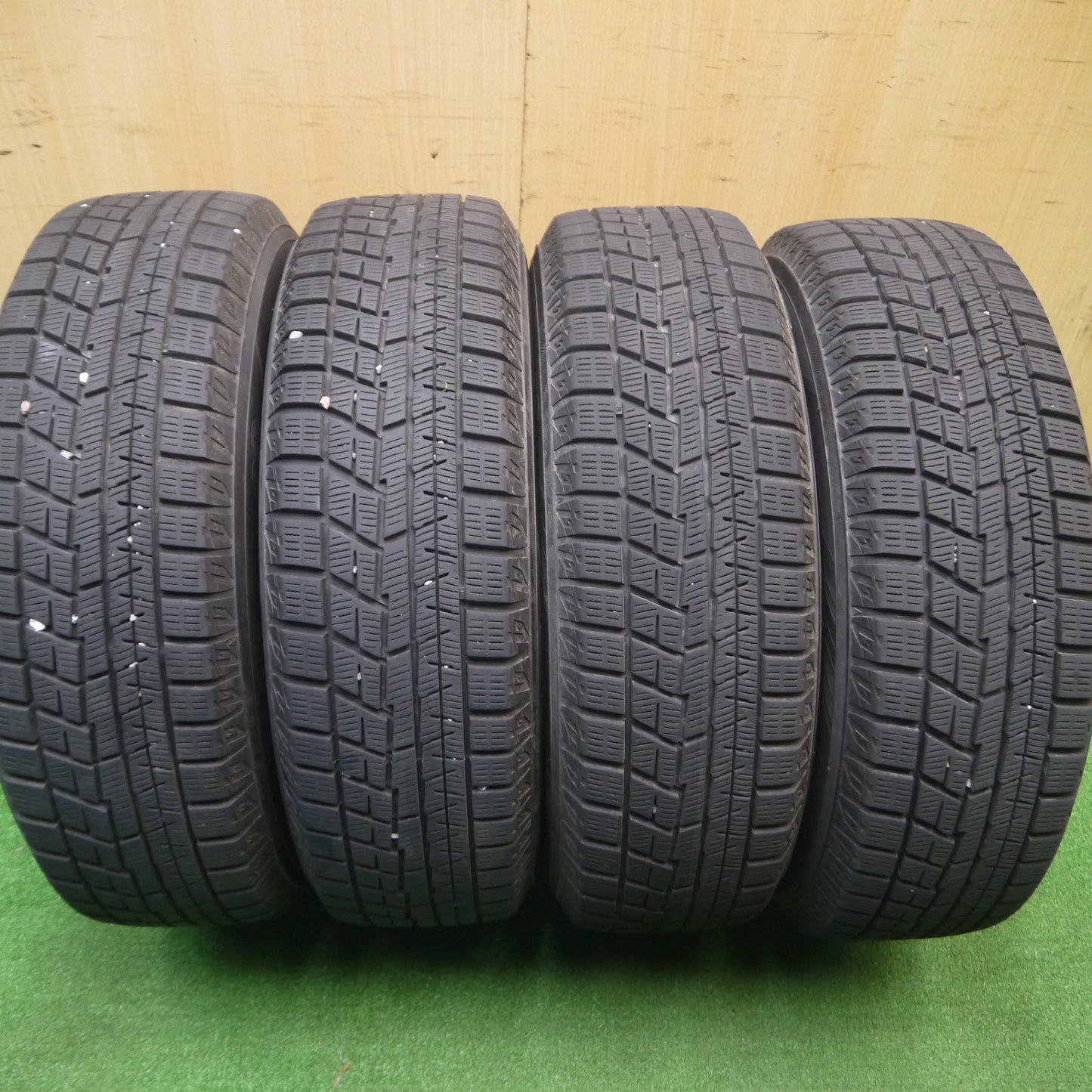 [送料無料] バリ溝！22年！キレイ！9分★スタッドレス 175/70R14 ヨコハマ アイスガード iG60 weds ウェッズ 14インチ PCD100/4H★4103003Hス