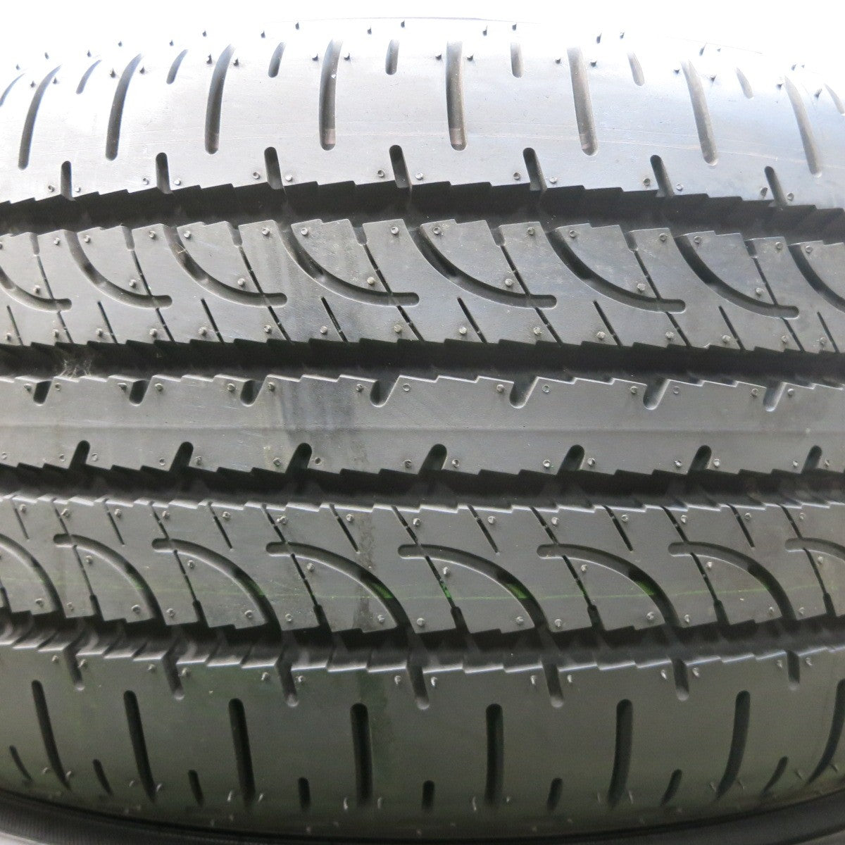 [送料無料] 新車外し！24年★225/55R18 ヨコハマ ジオランダー SUV G055 タイヤ 18インチ デリカ D:5 アウトランダー 等★4123001イノタ