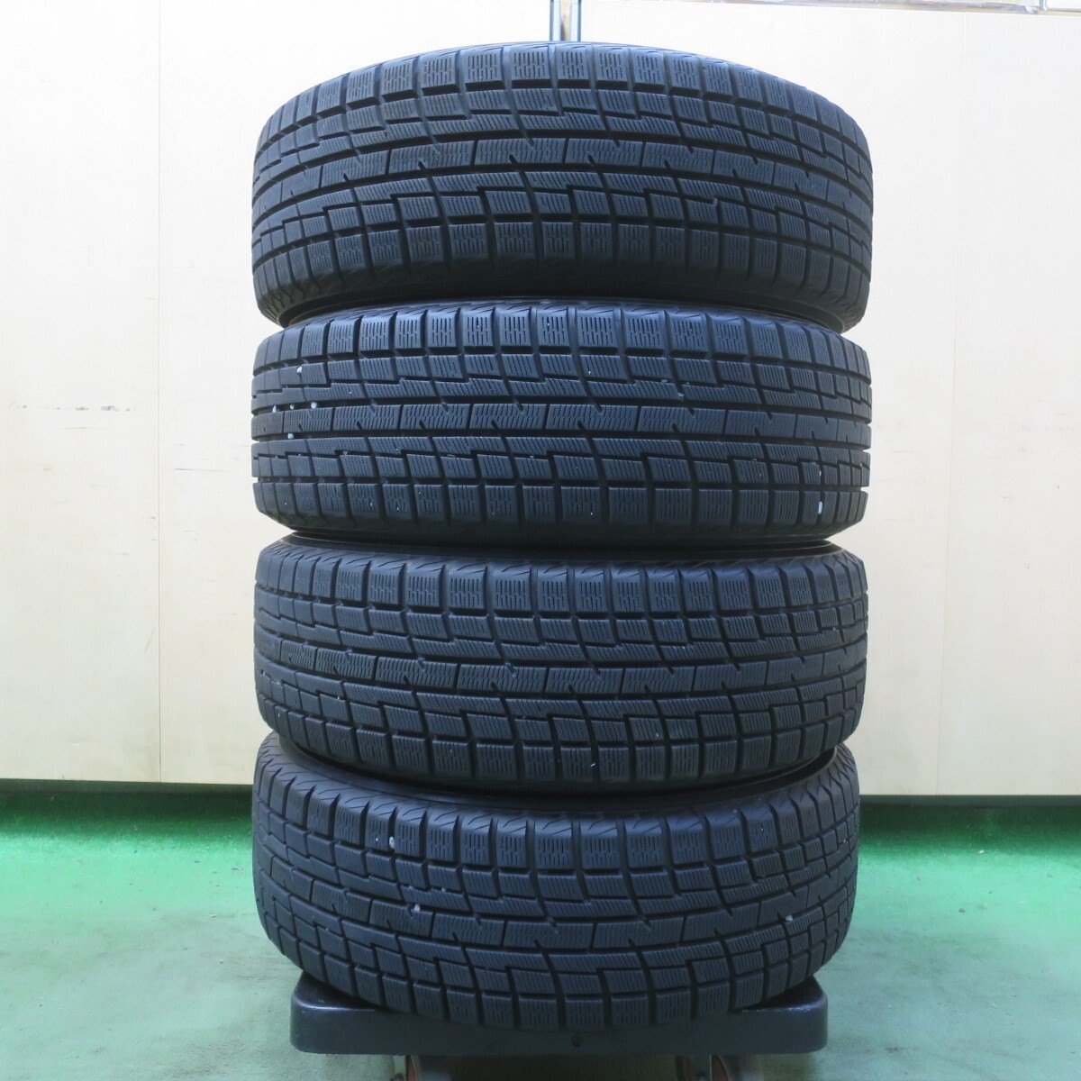 バリ溝！8.5分◎ホンダ GP5 GP6 フィット 純正 スチール 185/60R15 スタッドレス プラクティバ アイス BP02 ヨコハマ 15インチ PCD100/4H◎6092503イス