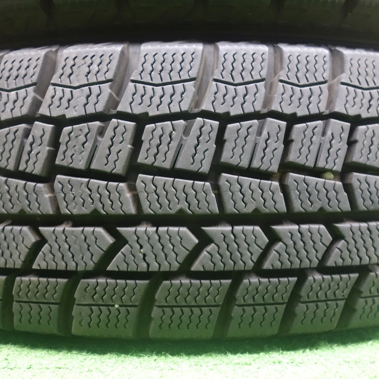 バリ溝！24年！9.5分★スタッドレス 155/65R14 ダンロップ ウインターマックス WM02 タイヤ 14インチ ワゴンR タント ムーヴ デイズ N-BOX 等★6051602KTスタ