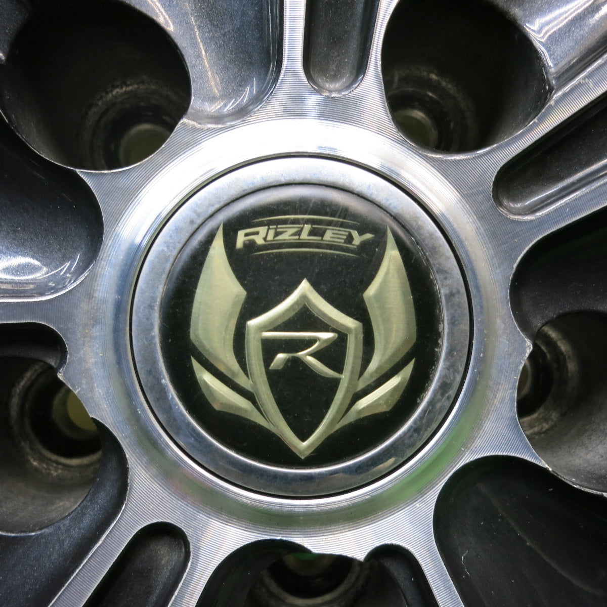 4本価格★スタッドレス 205/60R16 ダンロップ ウインターマックス WM01 RiZLEY ライツレー 16インチ PCD114.3/5H★5112017HAス