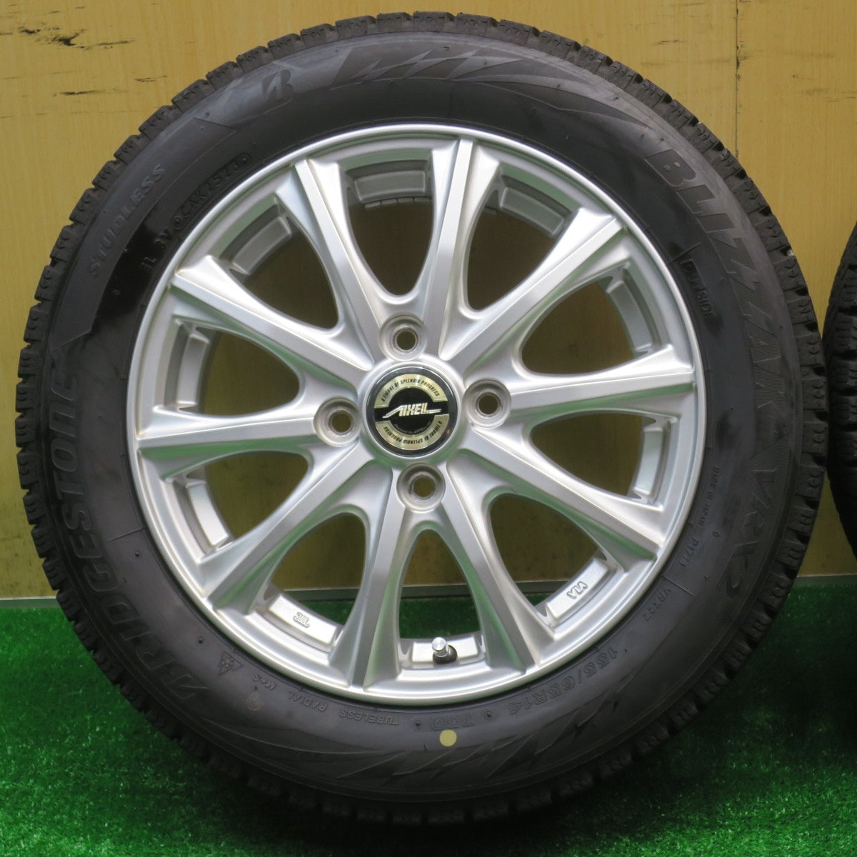 キレイ！23年★スタッドレス 155/65R14 ブリヂストン ブリザック VRX2 AXEL アクセル 14インチ PCD100/4H★5100804NJス
