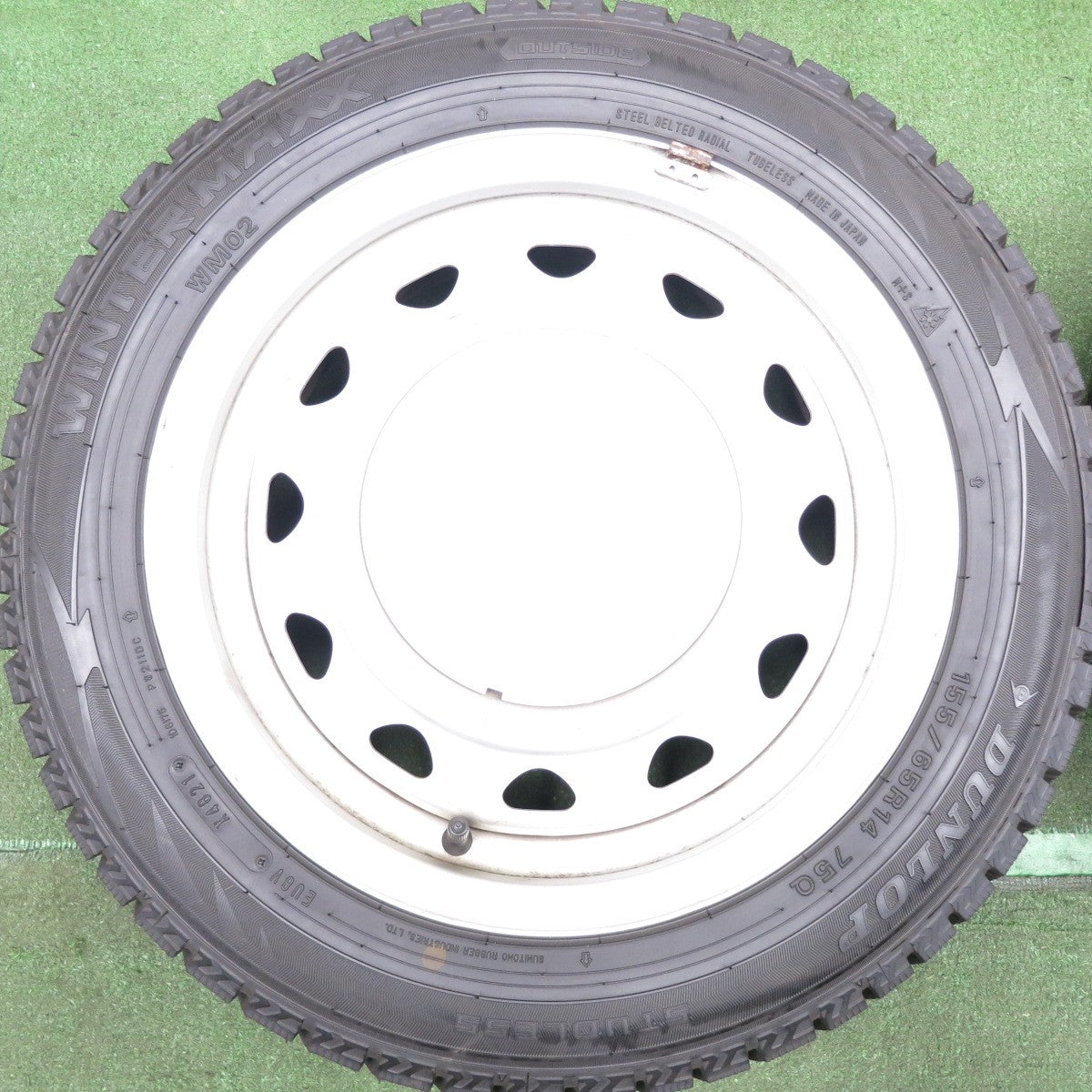 *送料無料* タイヤほぼ未使用！21年★スタッドレス 155/65R14 ダンロップ ウインターマックス WM02 スチール 14インチ PCD100 114.3/4H マルチ★4051007HAス
