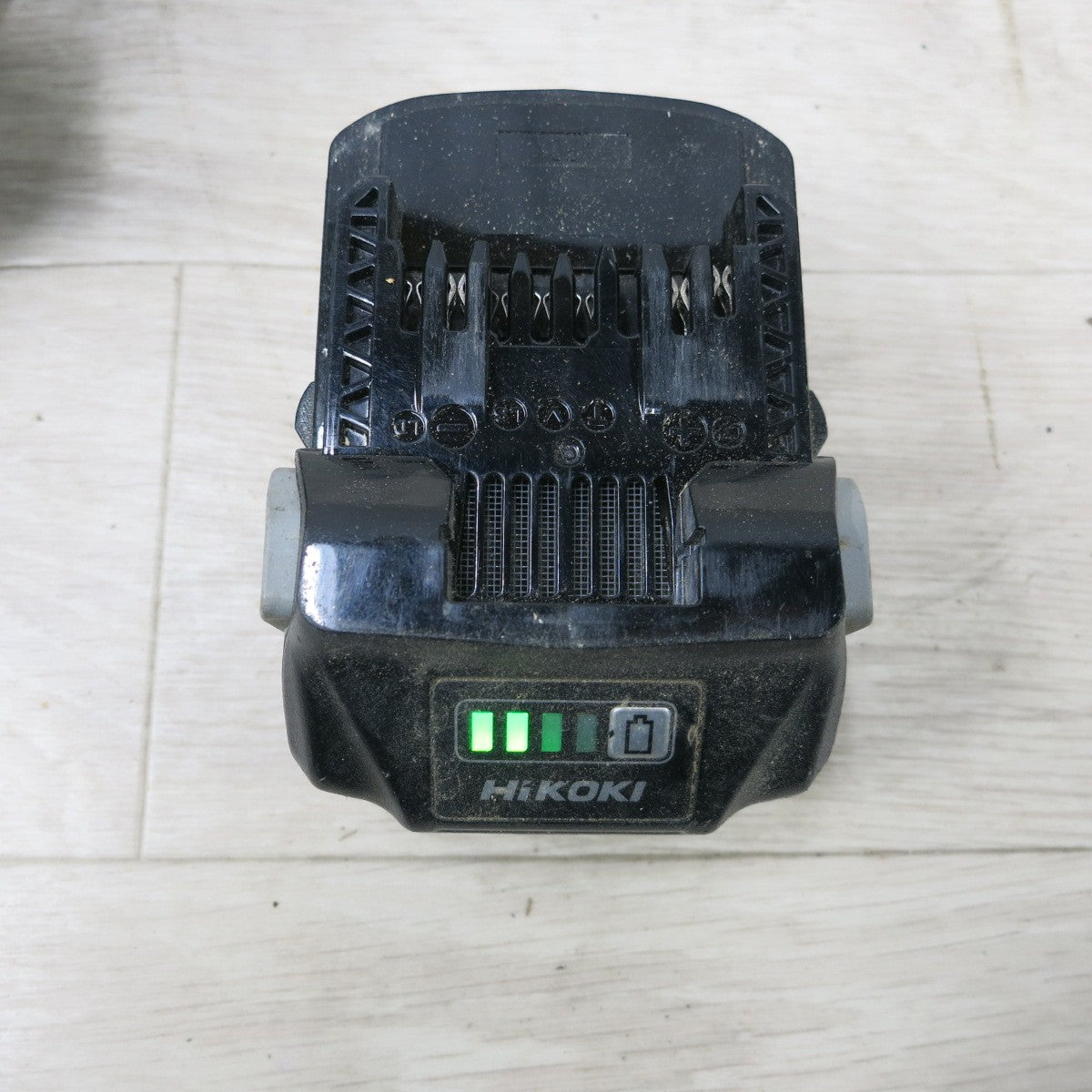 [送料無料] ◆ハイコーキ 125mm コードレス 丸のこ DC 18V C18DBL バッテリー 付き 丸鋸 マルノコ 丸ノコ HiKOKI 電動 工具◆