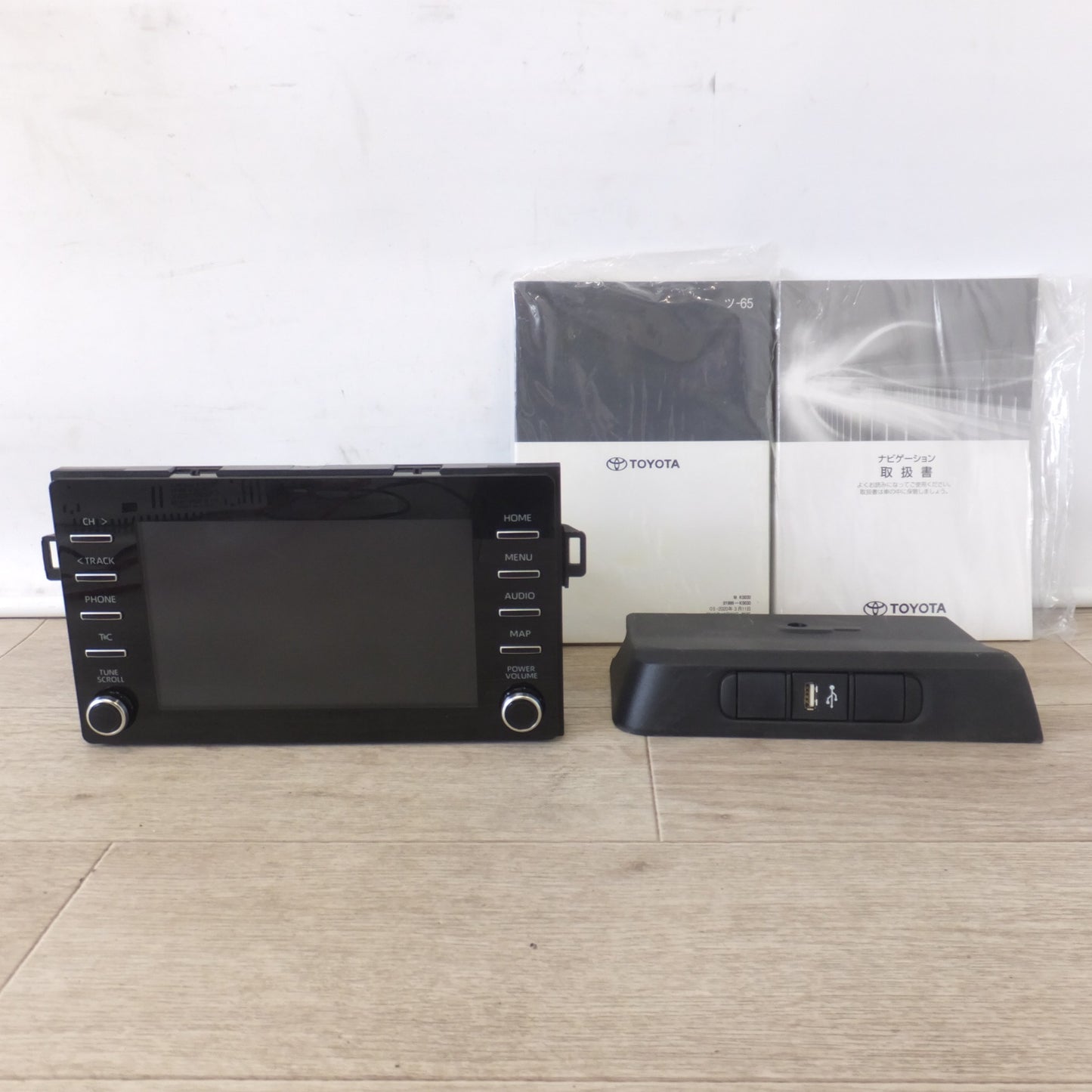 [送料無料] 現状品★デンソーテン製 トヨタ 純正 ディスプレイオーディオ 86140-K0010　トヨタ ヤリス MXPA10(92)★