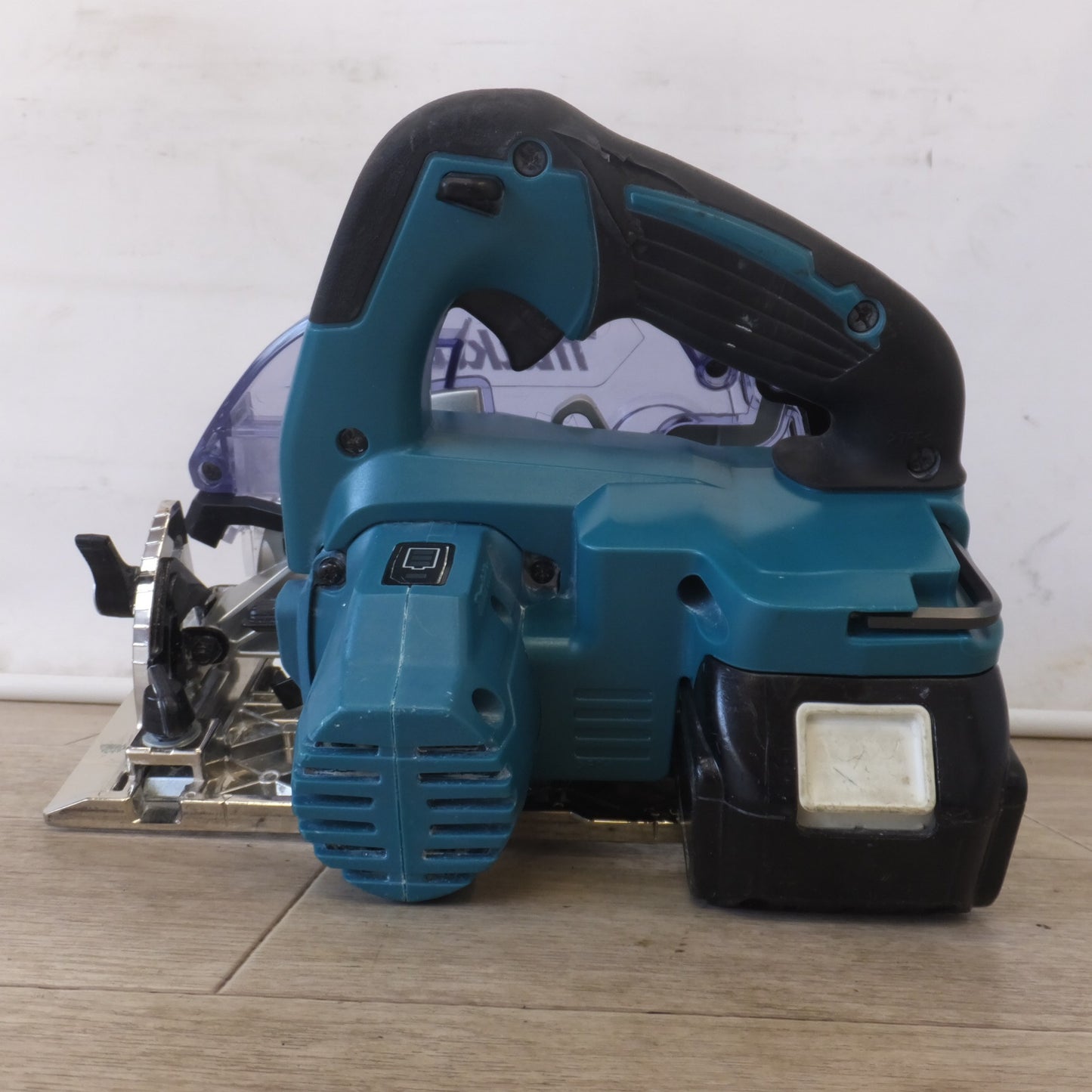 ★マキタ makita 125mm 充電式防じんマルノコ KS511D　バッテリ BL1860B　セット★