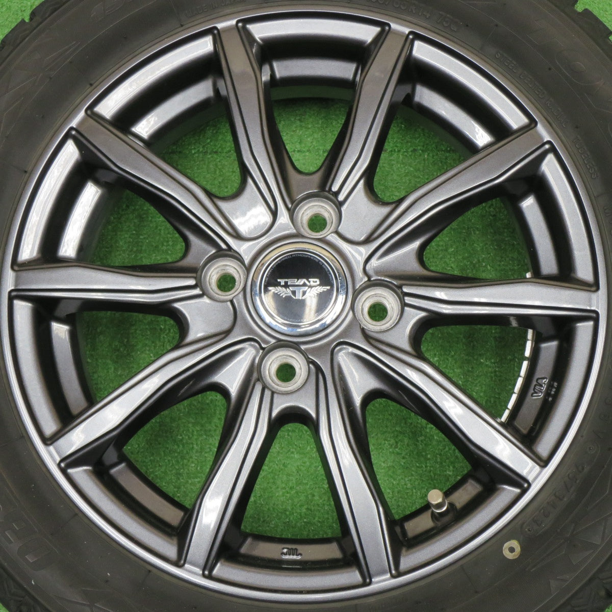 バリ溝！23年！キレイ！9分★スタッドレス 155/65R14 トーヨー オブザーブ GIZ2 TEAD テッド 14インチ PCD100/4H★6032601NKス