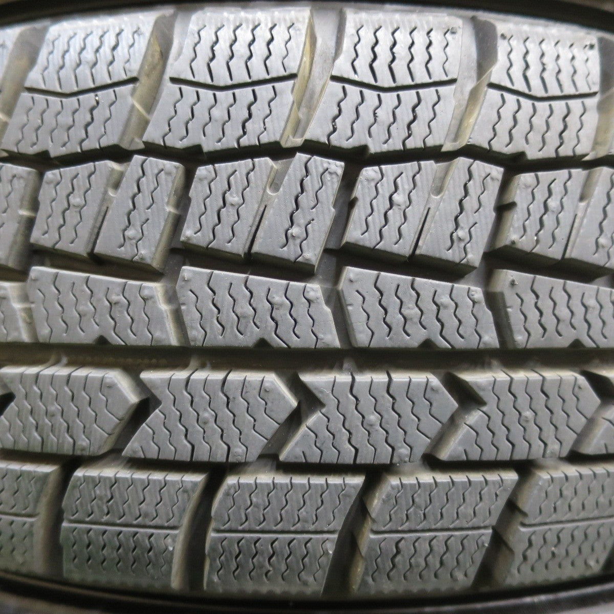 超バリ溝！22年！キレイ！ほぼ10分★スタッドレス 165/55R15 ダンロップ ウインターマックス WM02 epsdon LA STRADA 15インチ 軽自動車 N-BOX タント 等 PCD100/4H★5031506イス