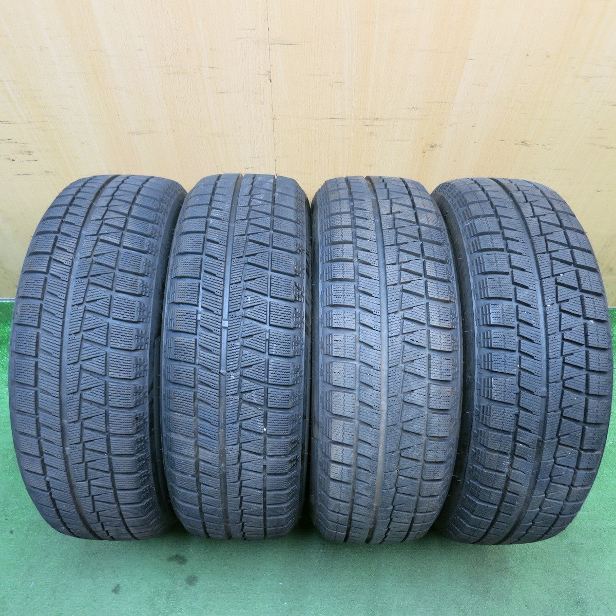 バリ溝！9.5分以上◎トヨタ 170系 クラウン アスリート 純正 205/60R16 スタッドレス ブリヂストン アイスパートナー2 16インチ PCD114.3/5H◎6071904HAス