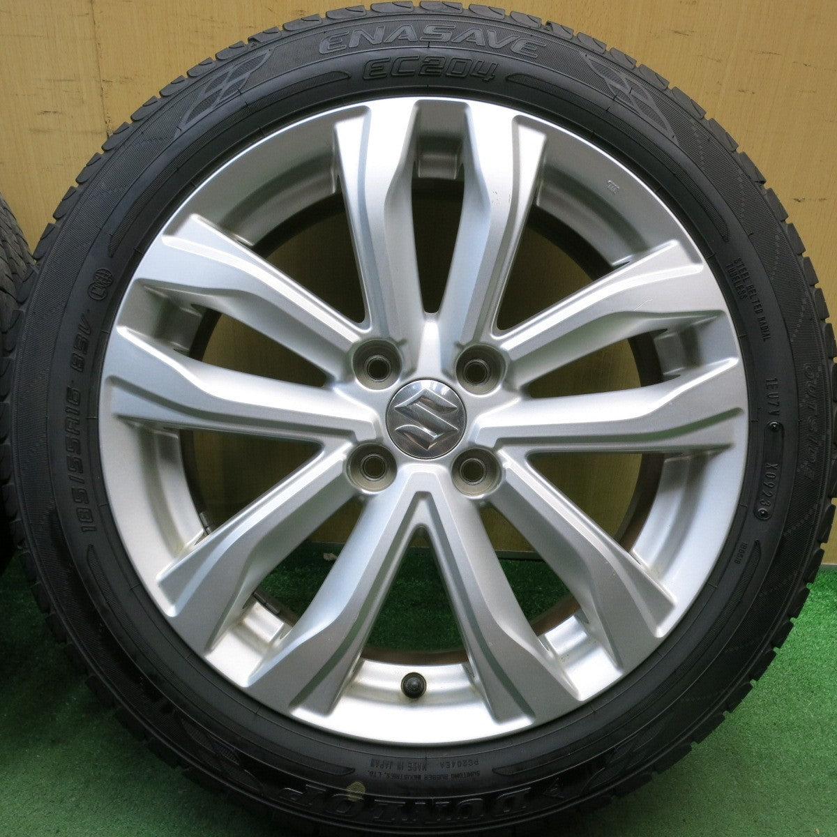 バリ溝！23年！9.5分★スズキ スイフト 純正 185/55R16 ダンロップ エナセーブ EC204 16インチ PCD100/4H★5092708HAノ