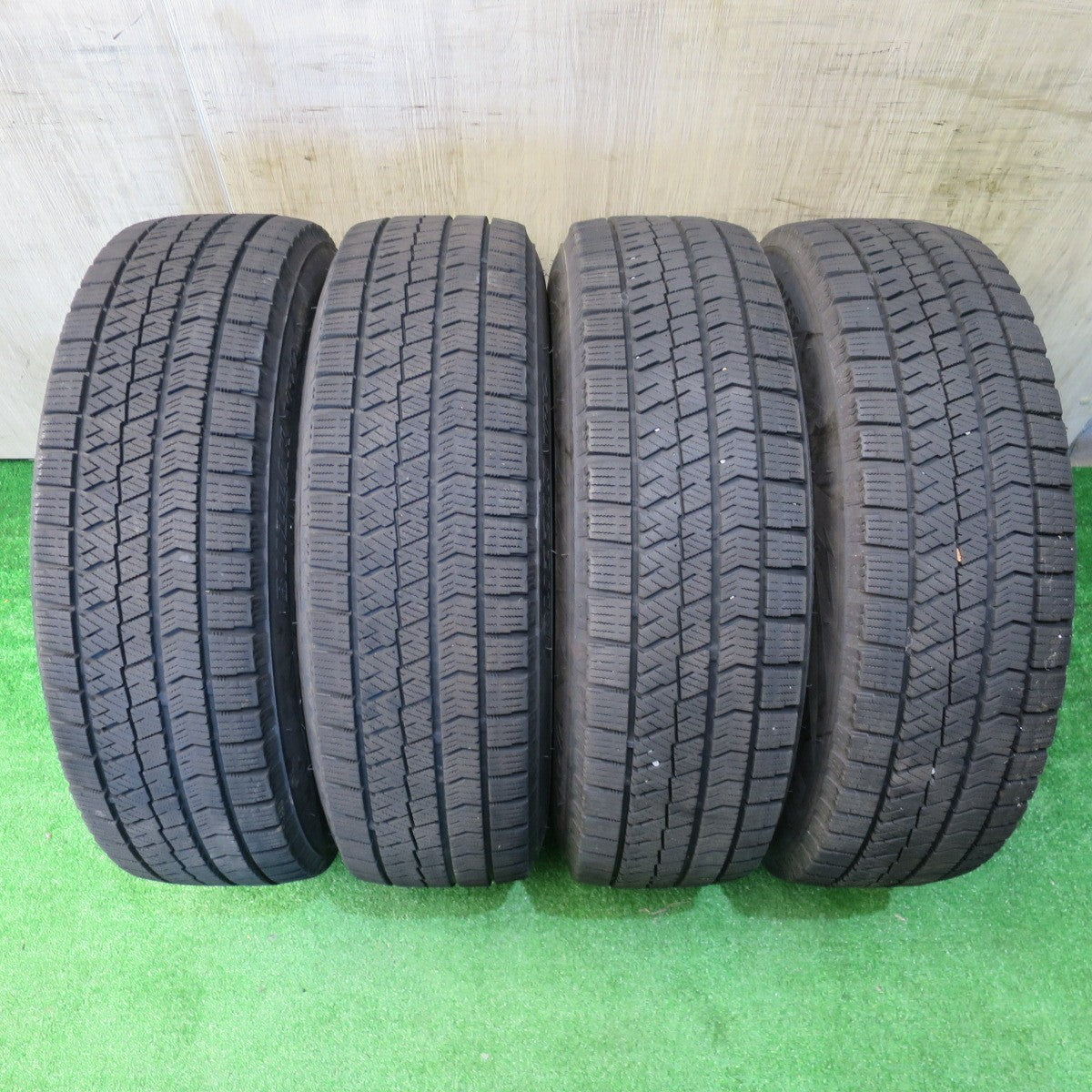 4本価格★スタッドレス 175/70R14 ブリヂストン ブリザック VRX2 スチール ホイール 14インチ PCD 100 114.3/4H マルチ★6041701NJス
