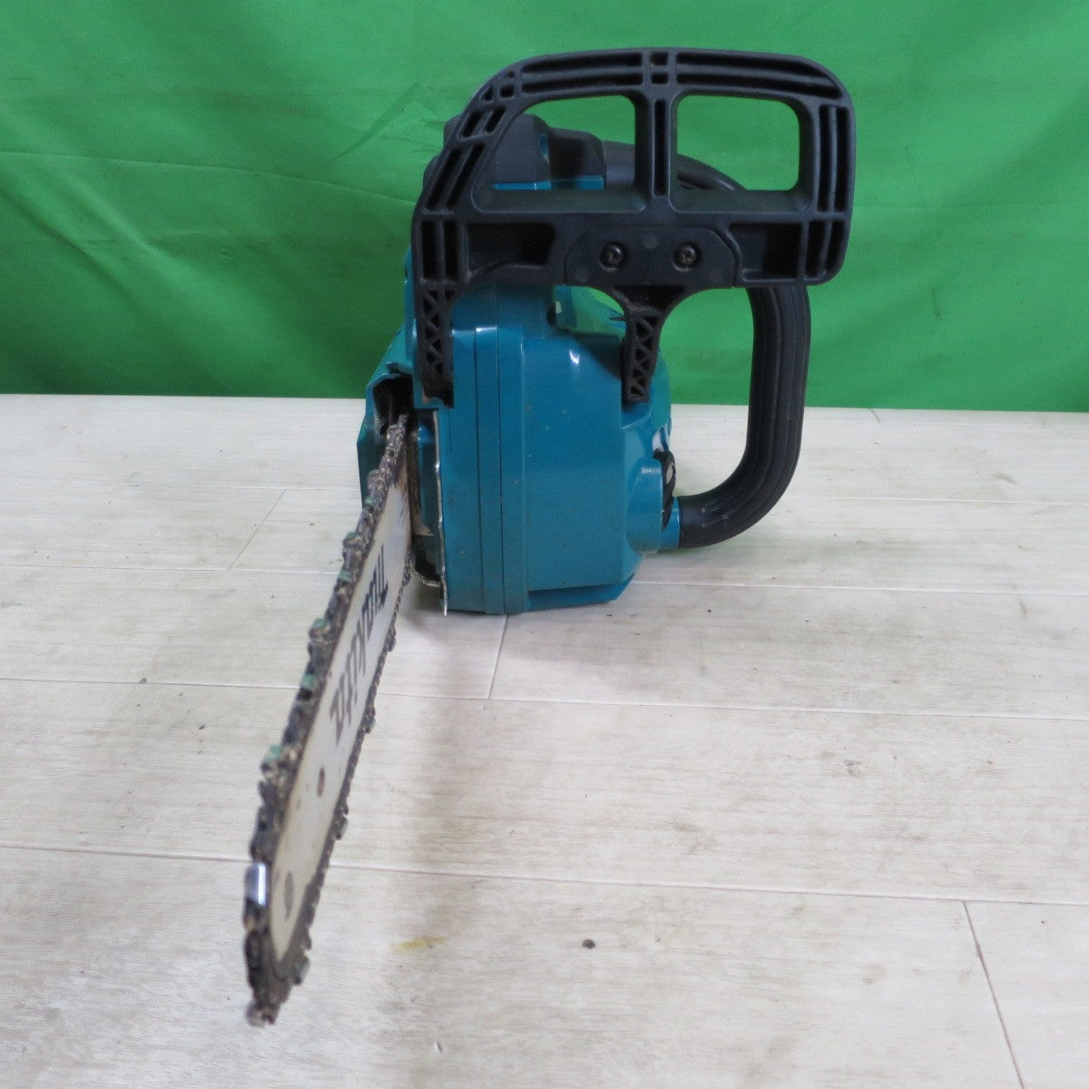 ☆マキタ 250mm 充電式 チェンソー MUC002G 切断機 チェーンソー makita☆