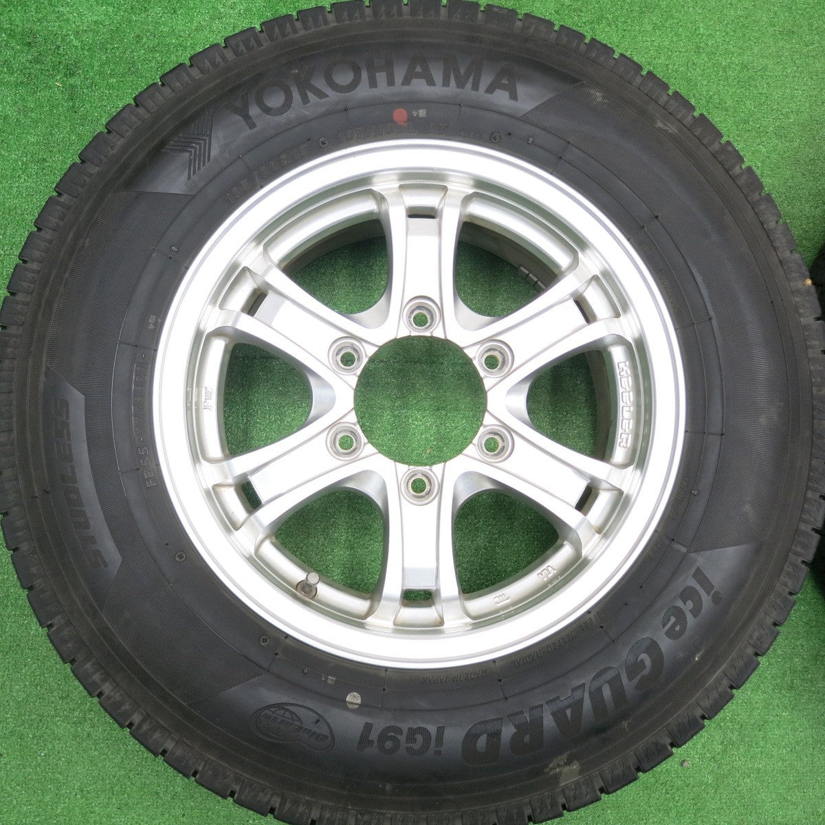 [送料無料] バリ溝！21年！キレイ！9分★ハイエース 等 KEELER 195/80R15 107/105L スタッドレス ヨコハマ アイスガード iG91 キーラー 15インチ PCD139.7/6H★4110205HAス