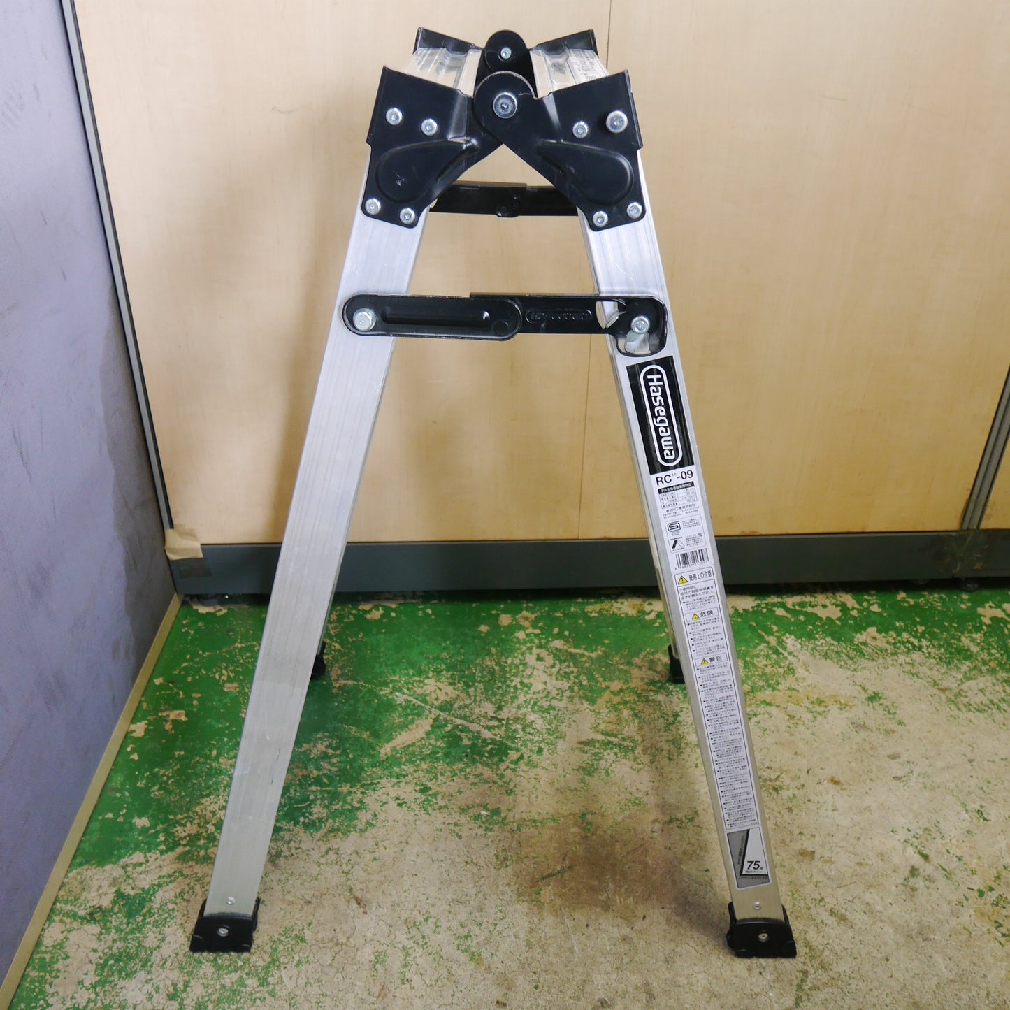 [送料無料] ☆ハセガワ アルミ 合金製 兼用 脚立 RC2.0-09 天板までの高さ 81cm はしごの全長 1m71cm 長谷川工業 Hasegawa☆