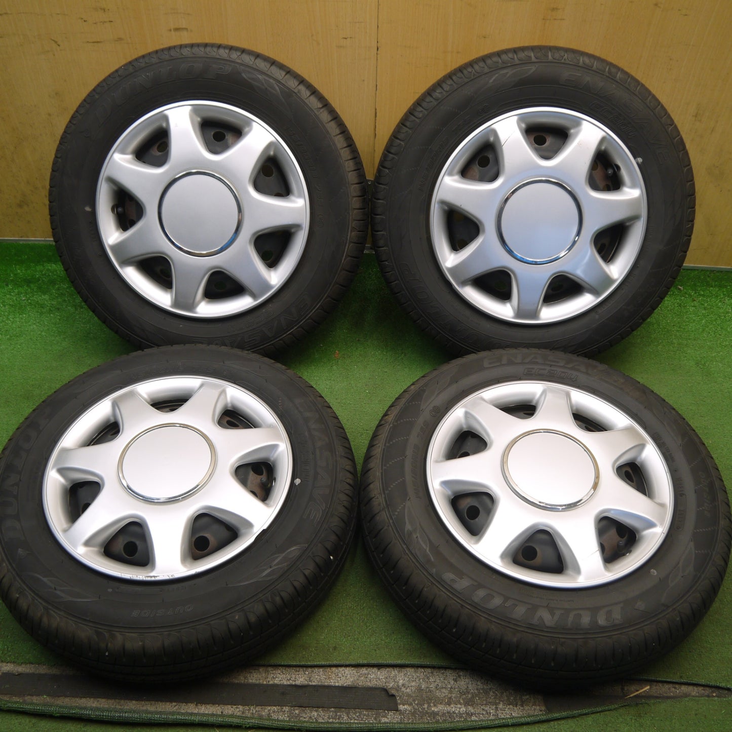 バリ溝！25年！ほぼ10分◎ダイハツ タント ムーヴ ミラ 等 純正 スチール 145/80R13 ダンロップ エナセーブ EC204 13インチ PCD100/4H◎6082801Hノ