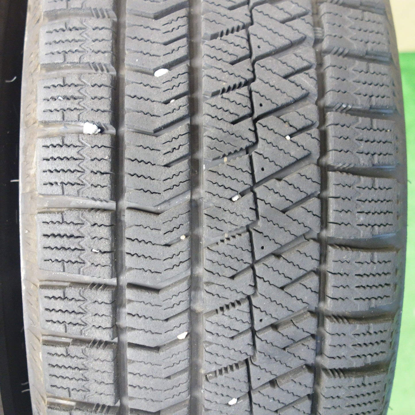 バリ溝！23年！キレイ！8.5分★スタッドレス 185/60R15 ブリヂストン ブリザック VRX2 JP STYLE Jefa 15インチ PCD100/4H★6031302KTス