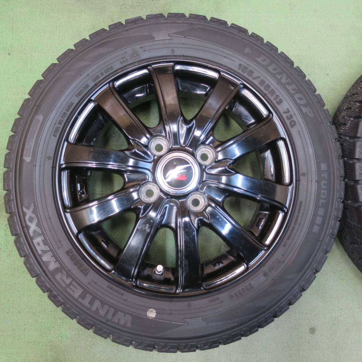 バリ溝！22年！9分★スタッドレス 155/65R13 ダンロップ ウインターマックス WM02 Fang ファング 13インチ PCD100/4H★6042801イス